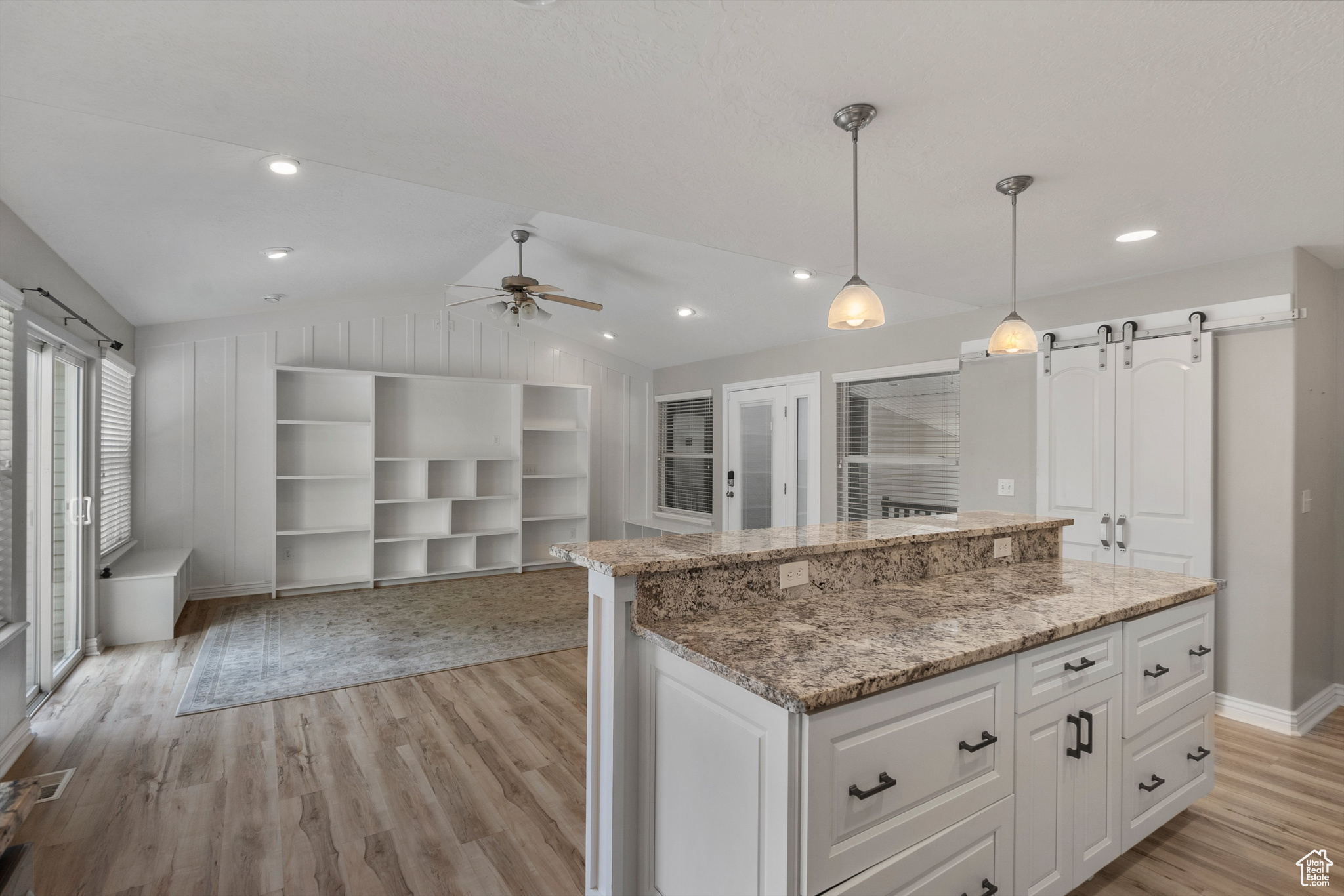 COLONIAL PARK - Residential