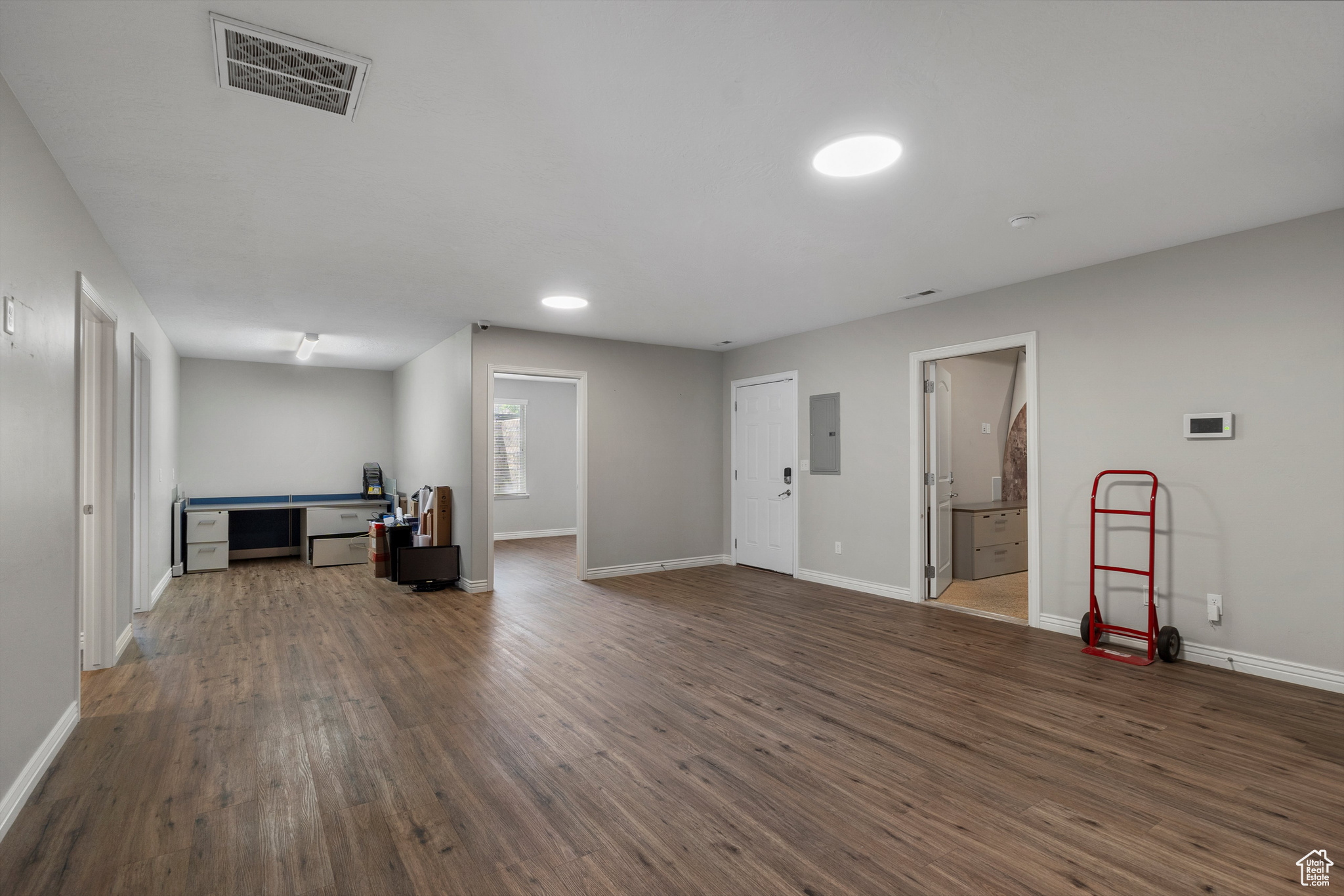 COLONIAL PARK - Residential