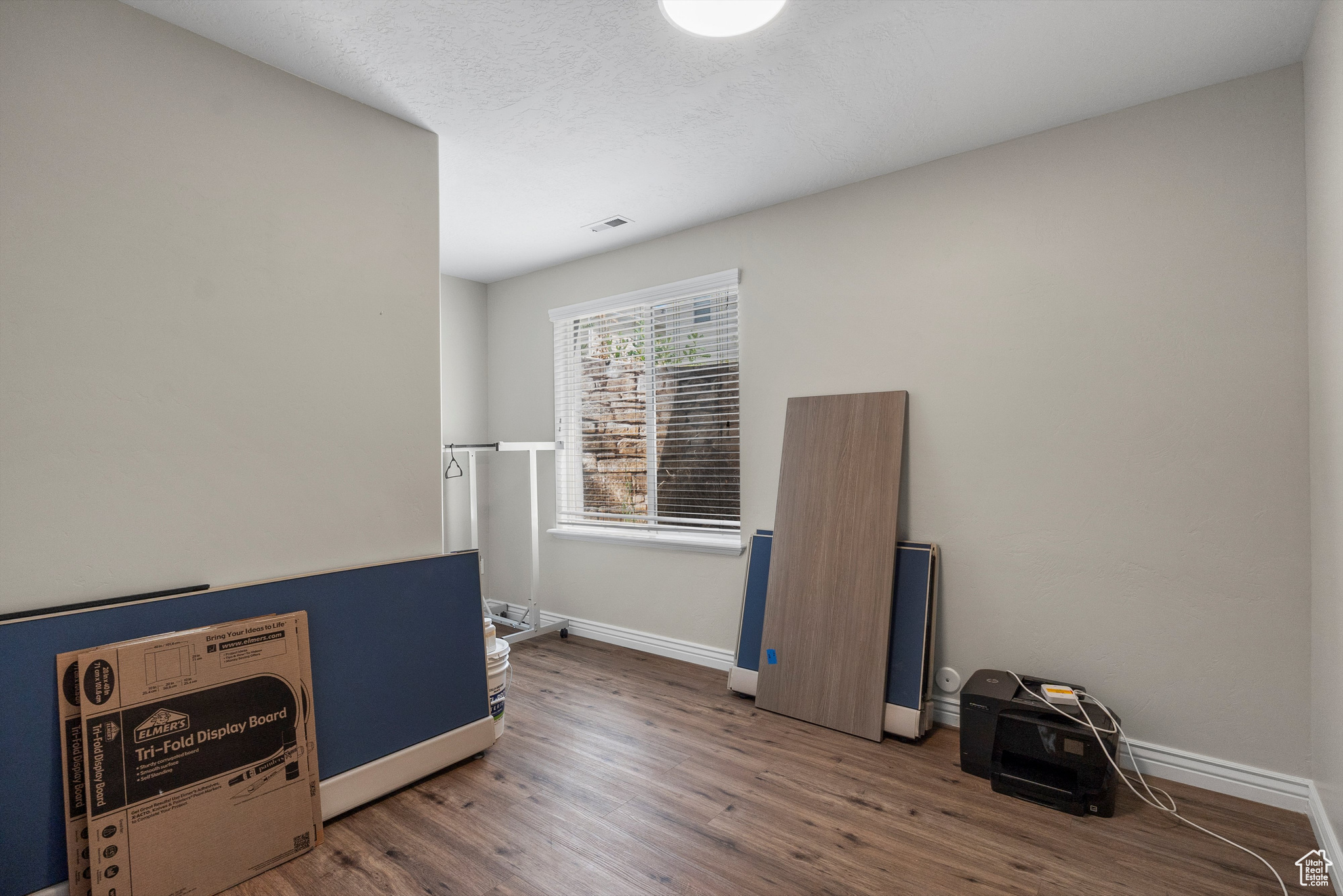 COLONIAL PARK - Residential