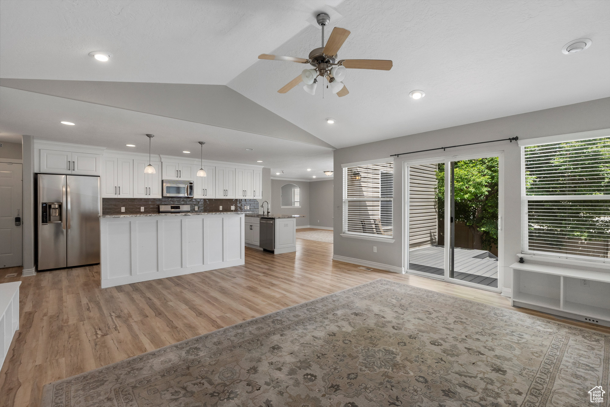 COLONIAL PARK - Residential