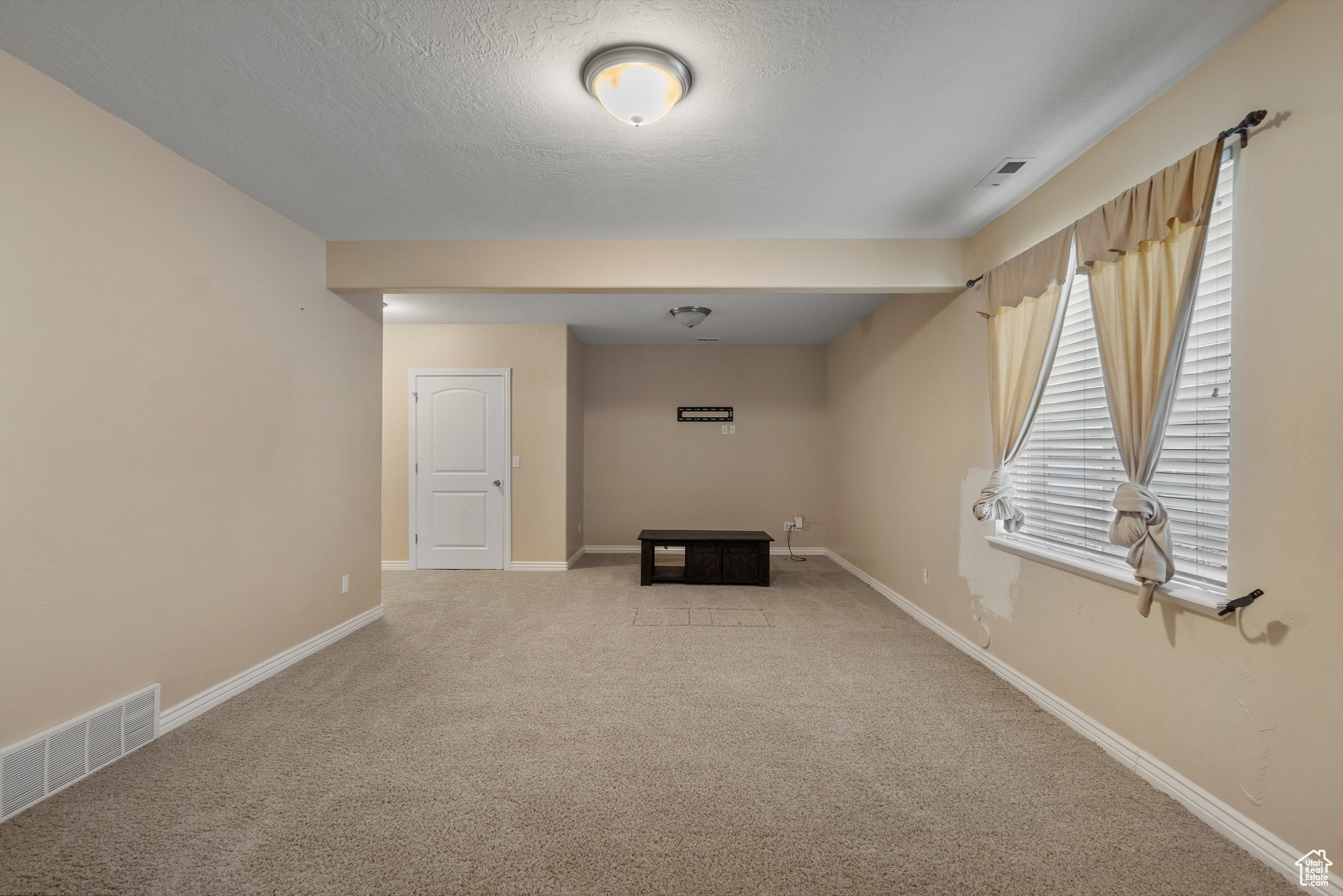 COLONIAL PARK - Residential