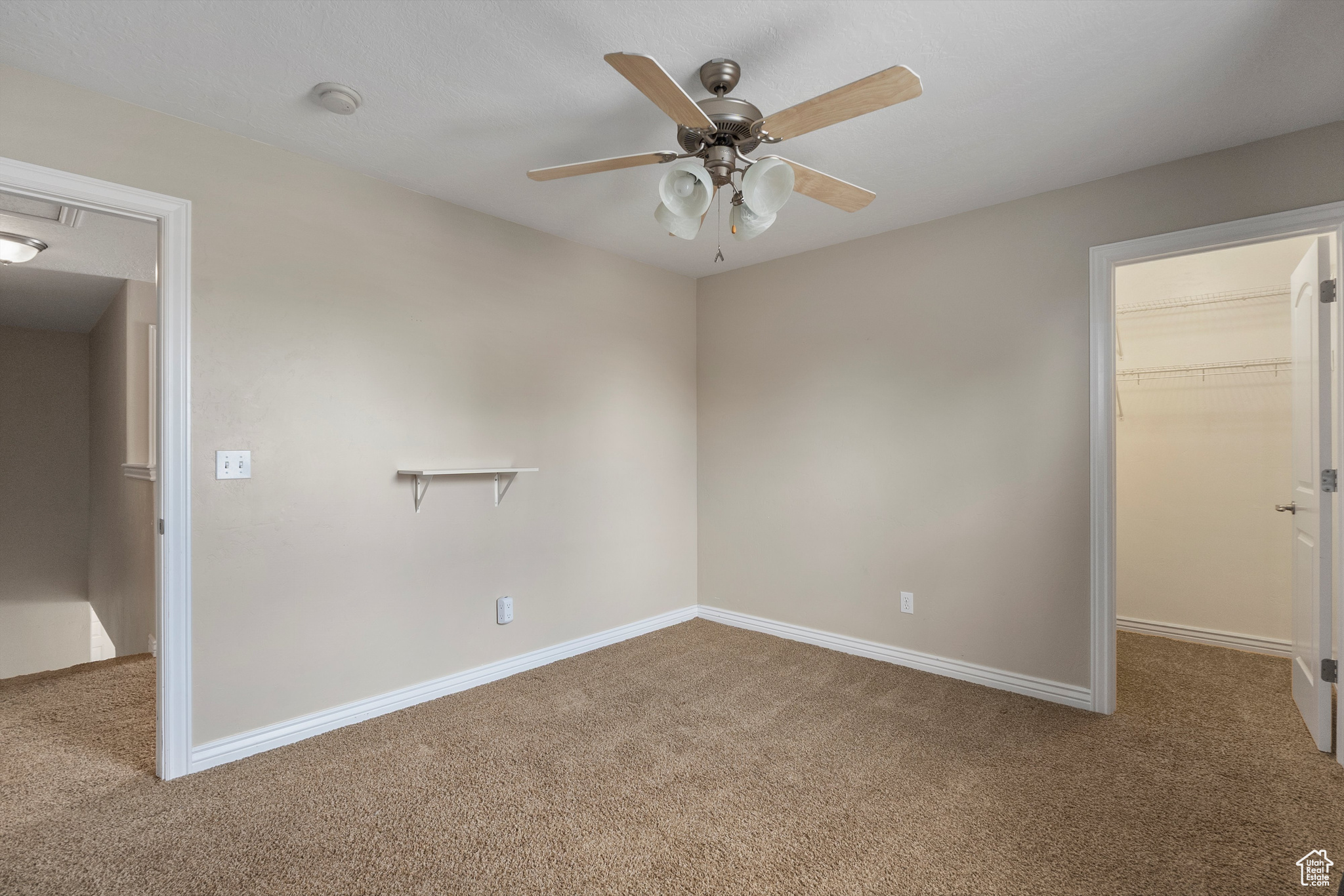 COLONIAL PARK - Residential