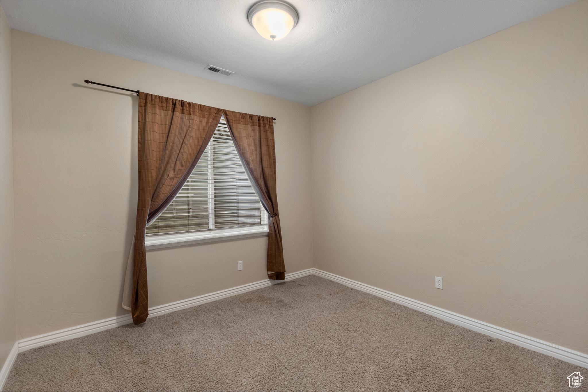 COLONIAL PARK - Residential