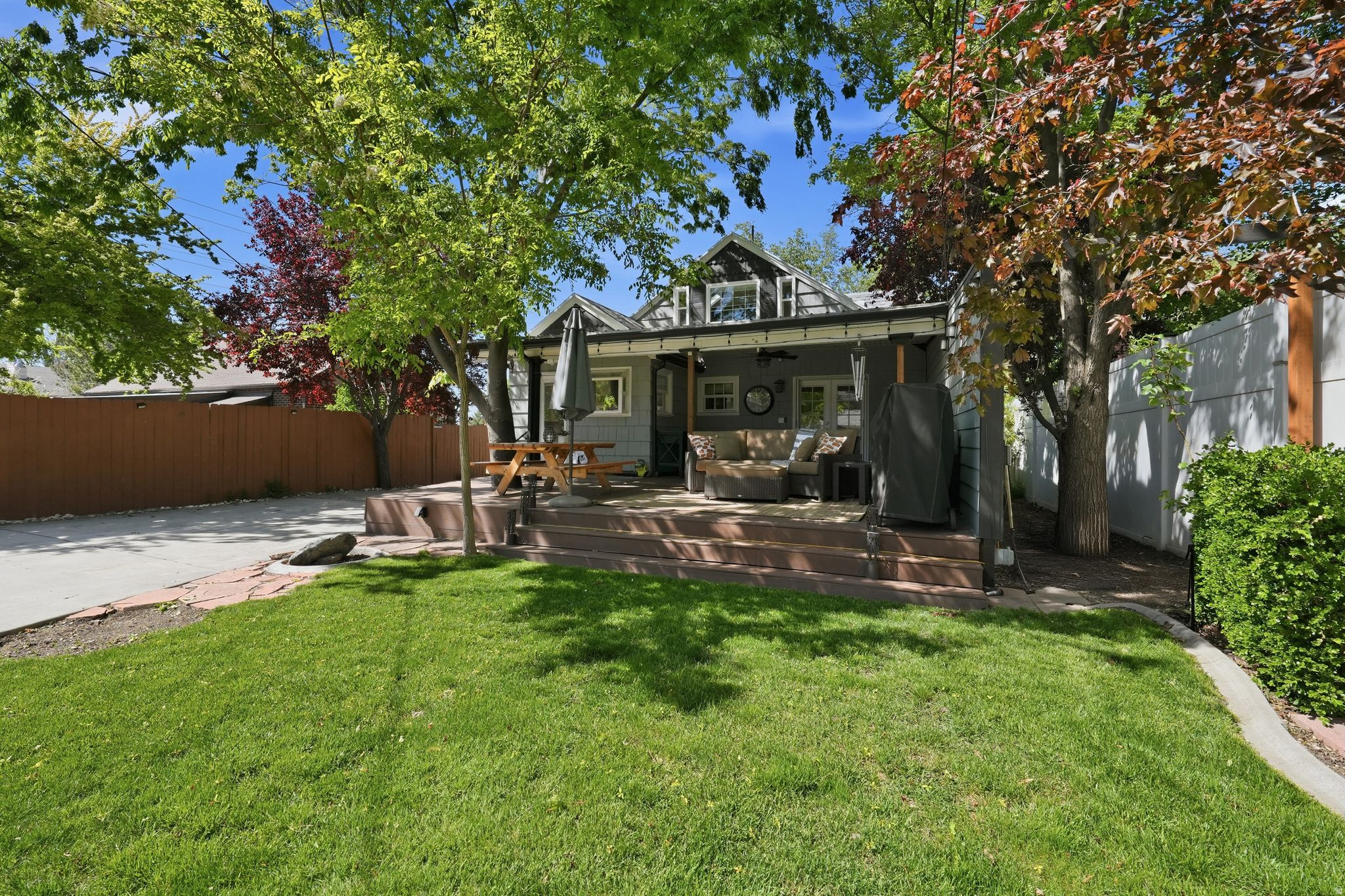 HIGHLAND PARK - Residential