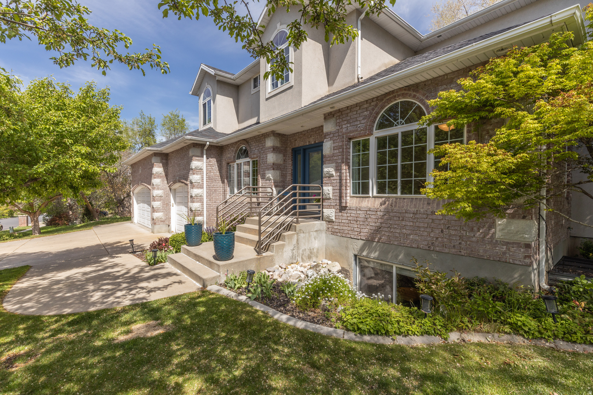 COTTONWOOD - Residential
