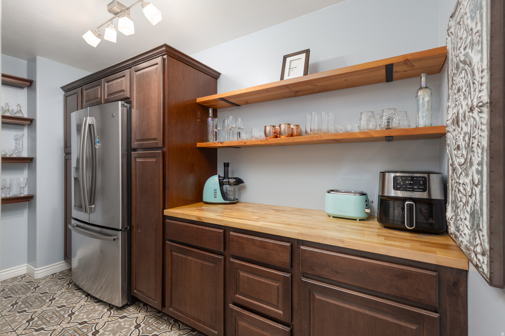 COTTONWOOD - Residential