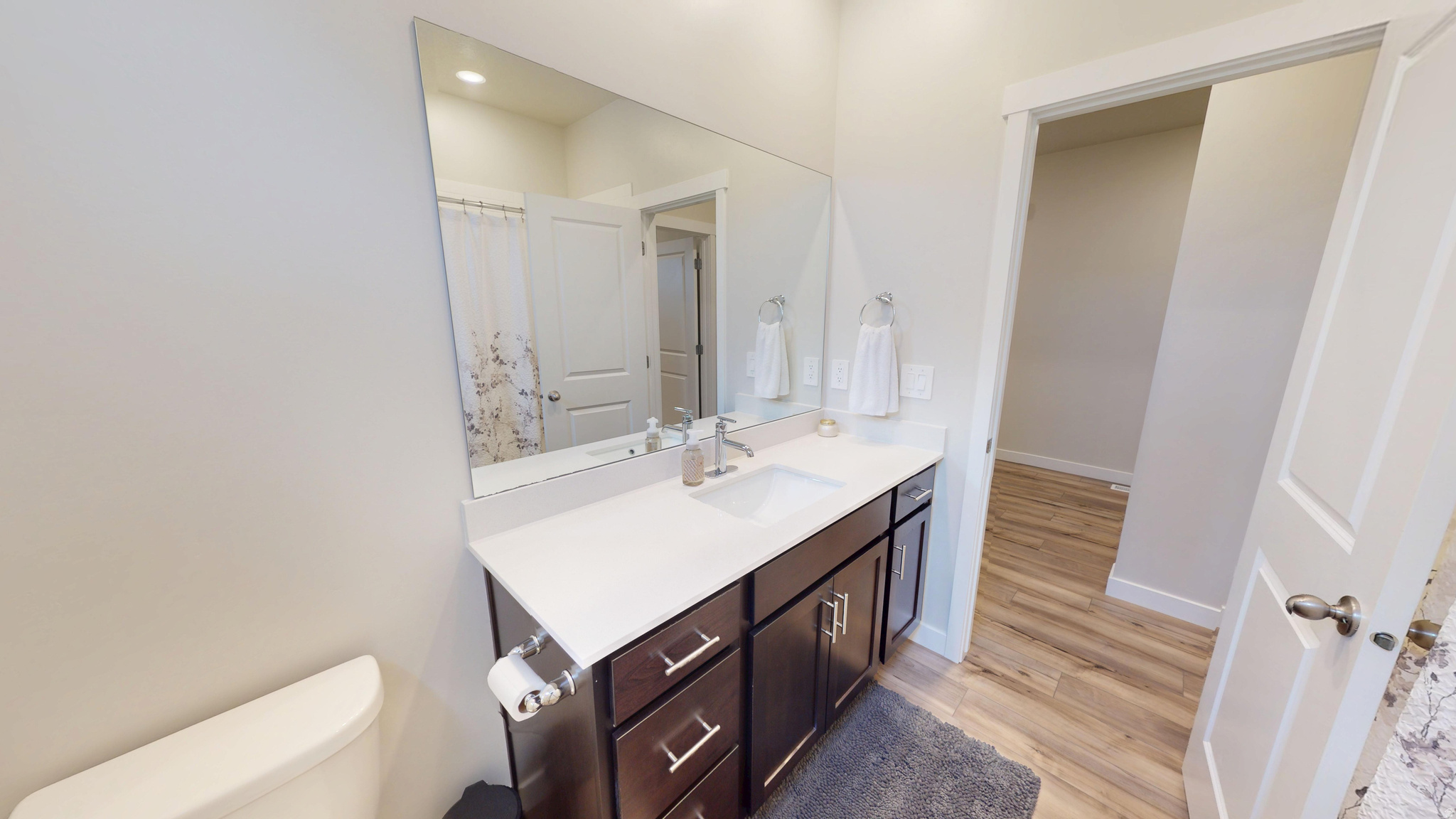 ERICKSON ESTATES - Residential