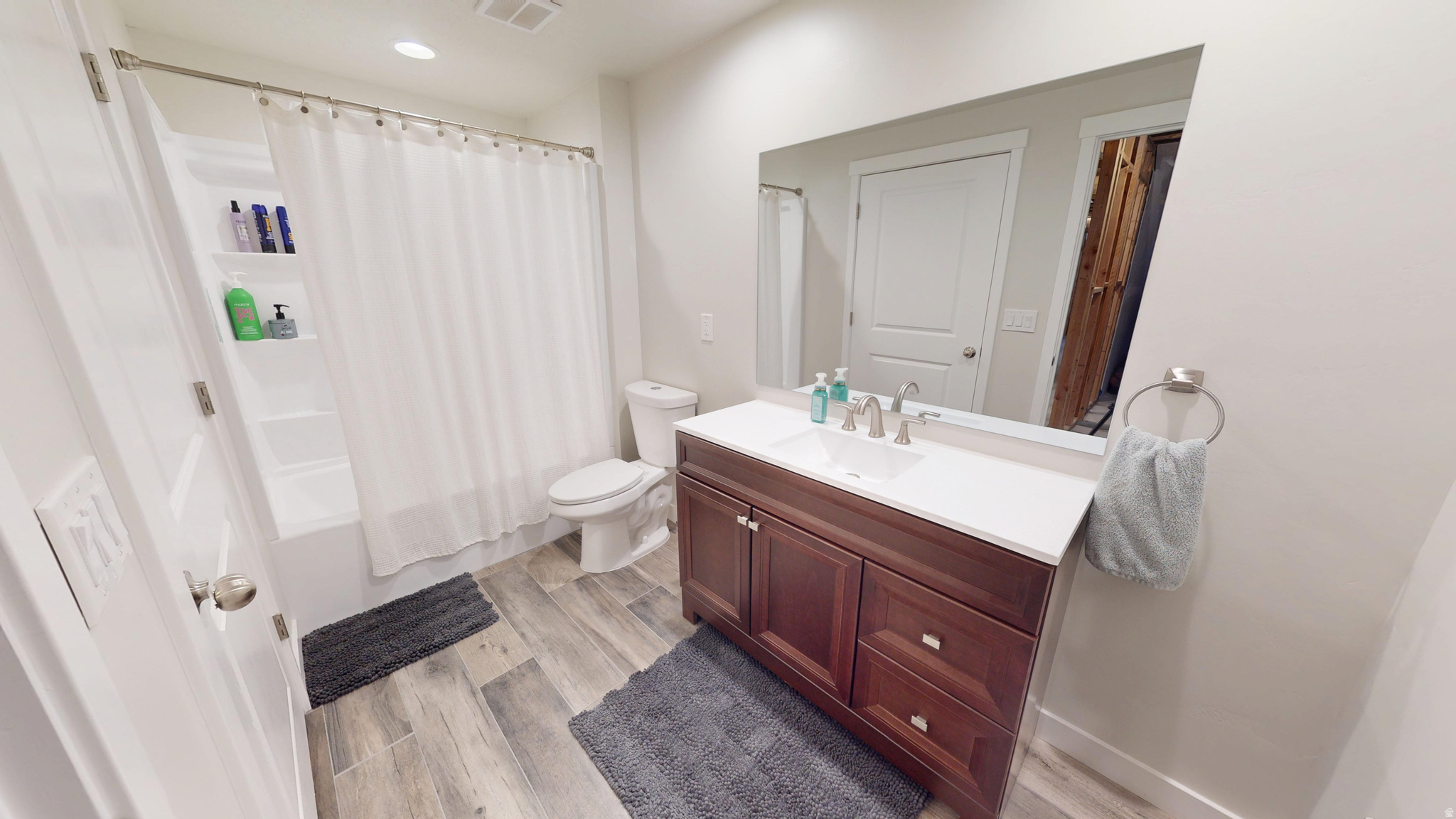 ERICKSON ESTATES - Residential