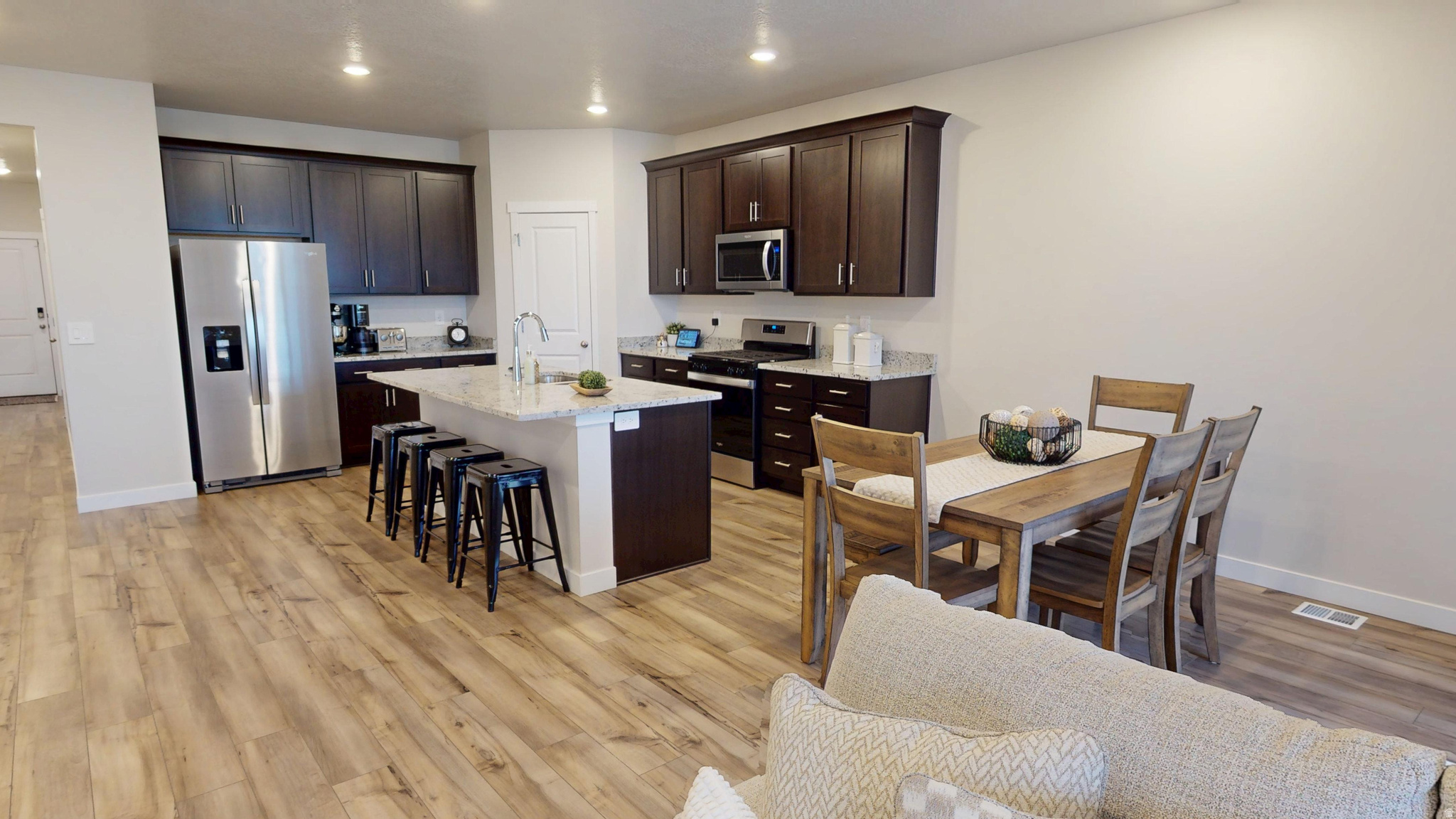 ERICKSON ESTATES - Residential