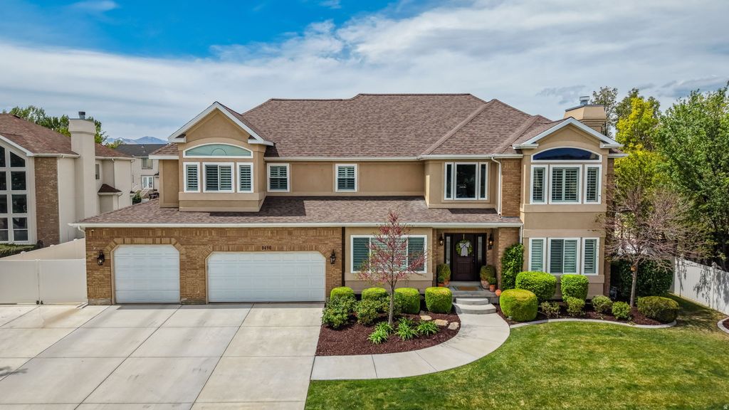 Photo of 9496 S DUNBAR CIR, South Jordan, UT 84095 (MLS # 2153057)