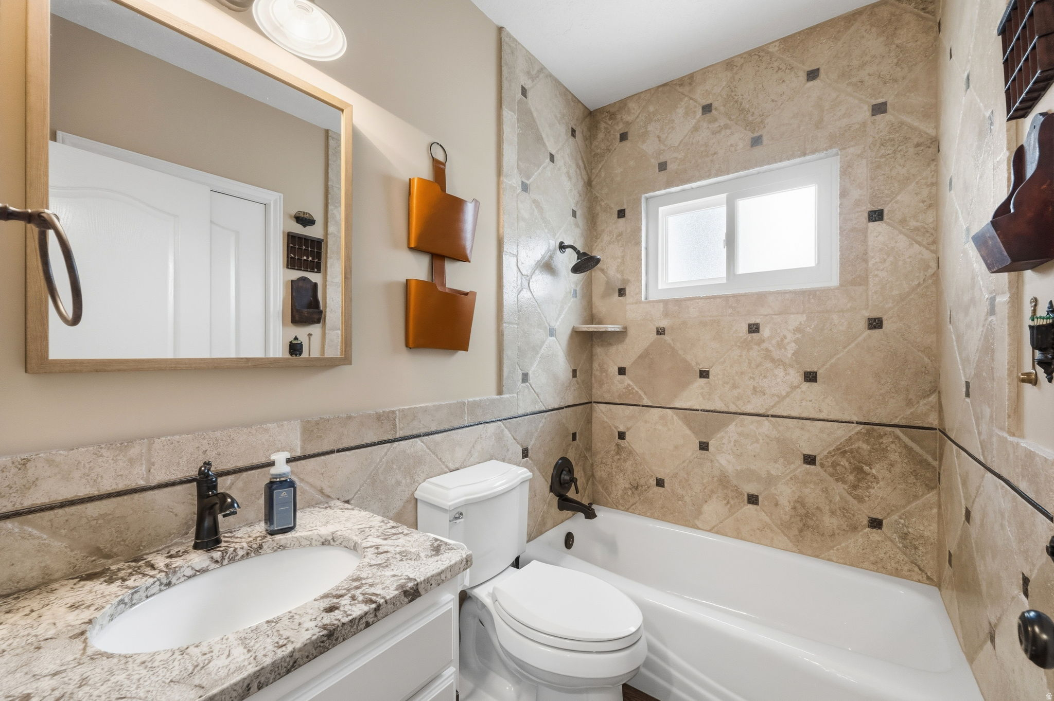 HEATHERWOOD - Residential