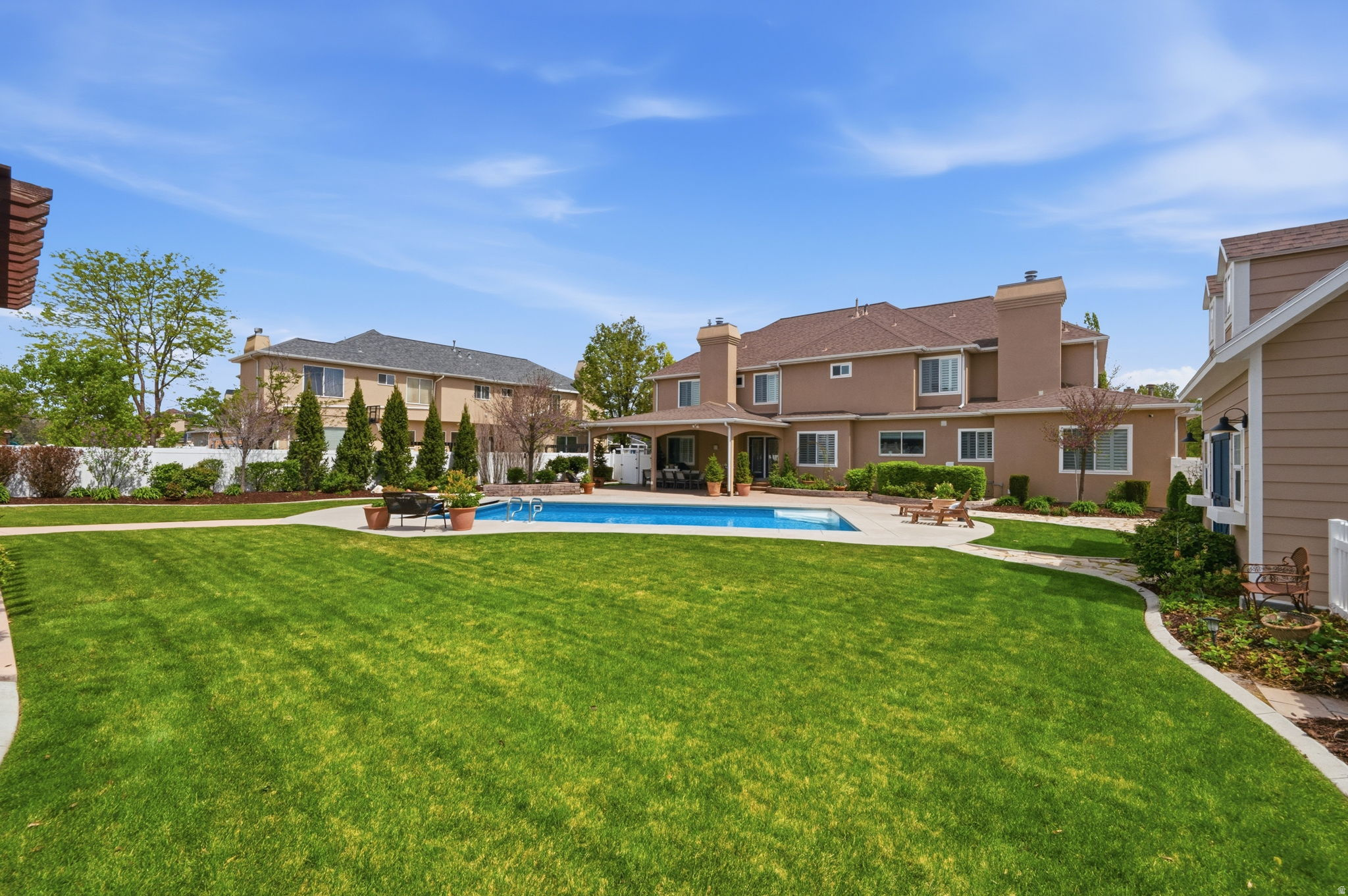 HEATHERWOOD - Residential