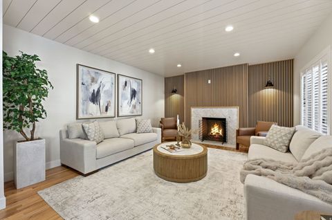 Tiny photo for 16 GATEHOUSE LN, Sandy, UT 84092 (MLS # 2130811)