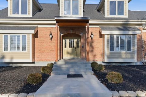 Tiny photo for 16 GATEHOUSE LN, Sandy, UT 84092 (MLS # 2130811)