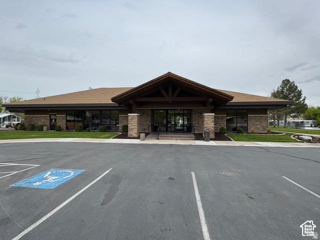 MAJESTIC OAKS - Residential