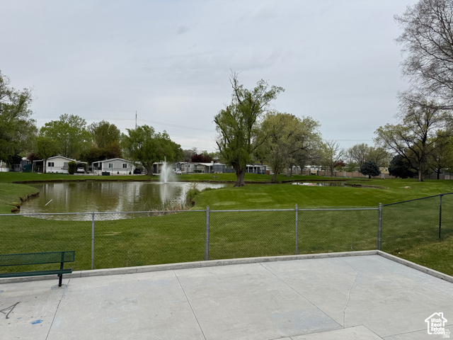 MAJESTIC OAKS - Residential