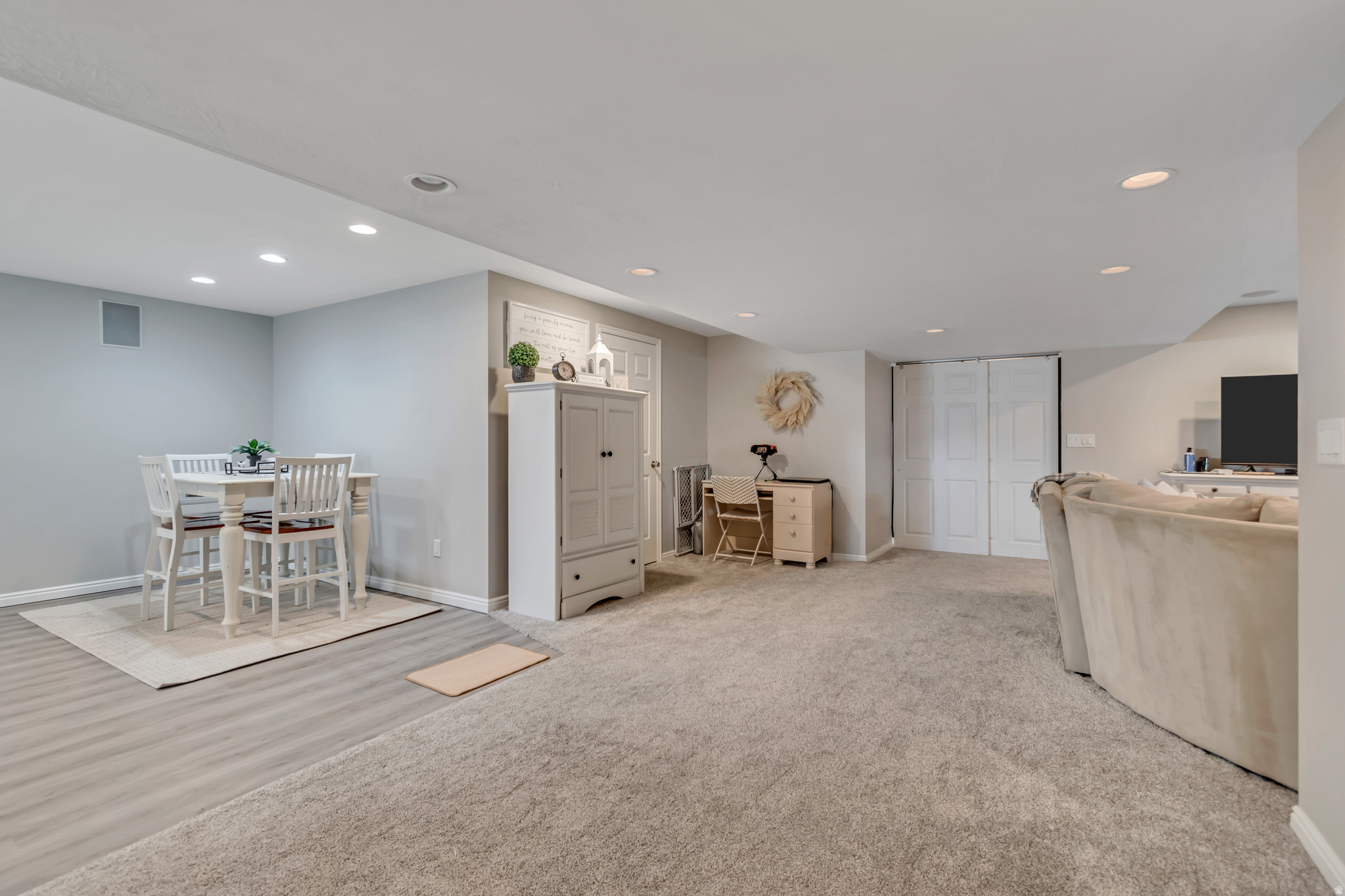 VISTA MEADOWS - Residential