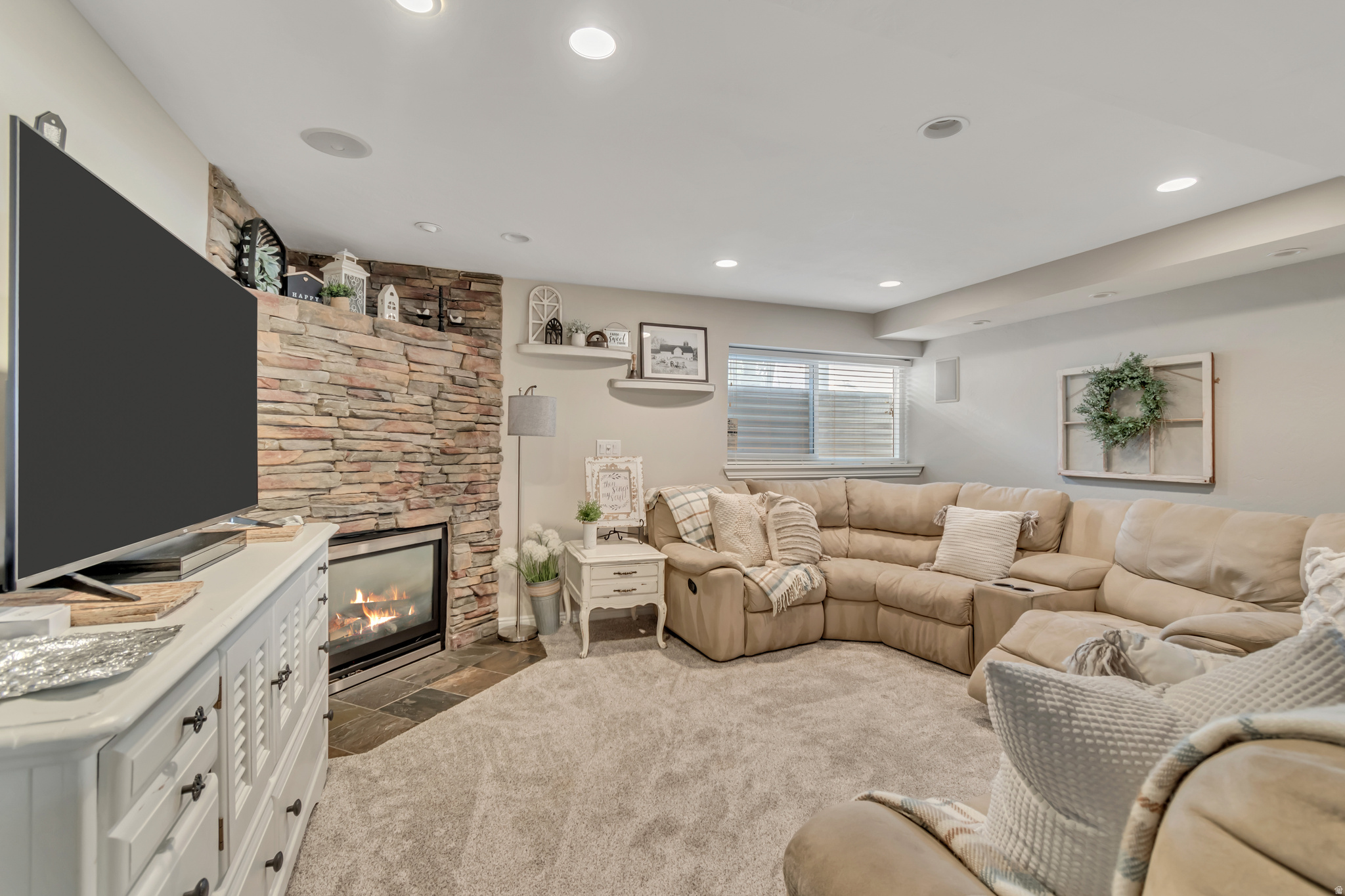 VISTA MEADOWS - Residential