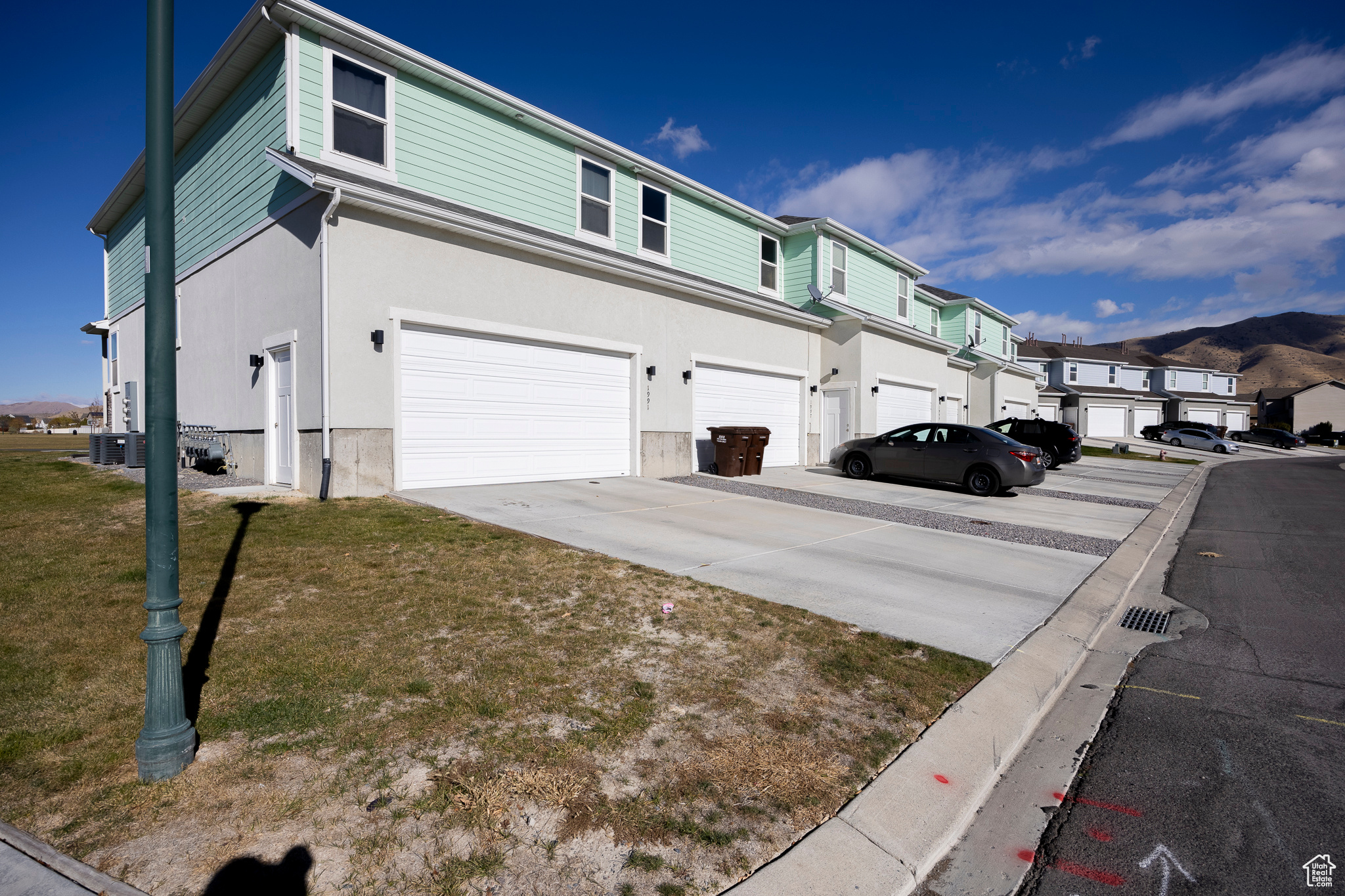 PARK PLACE TRAILHEAD - Residential