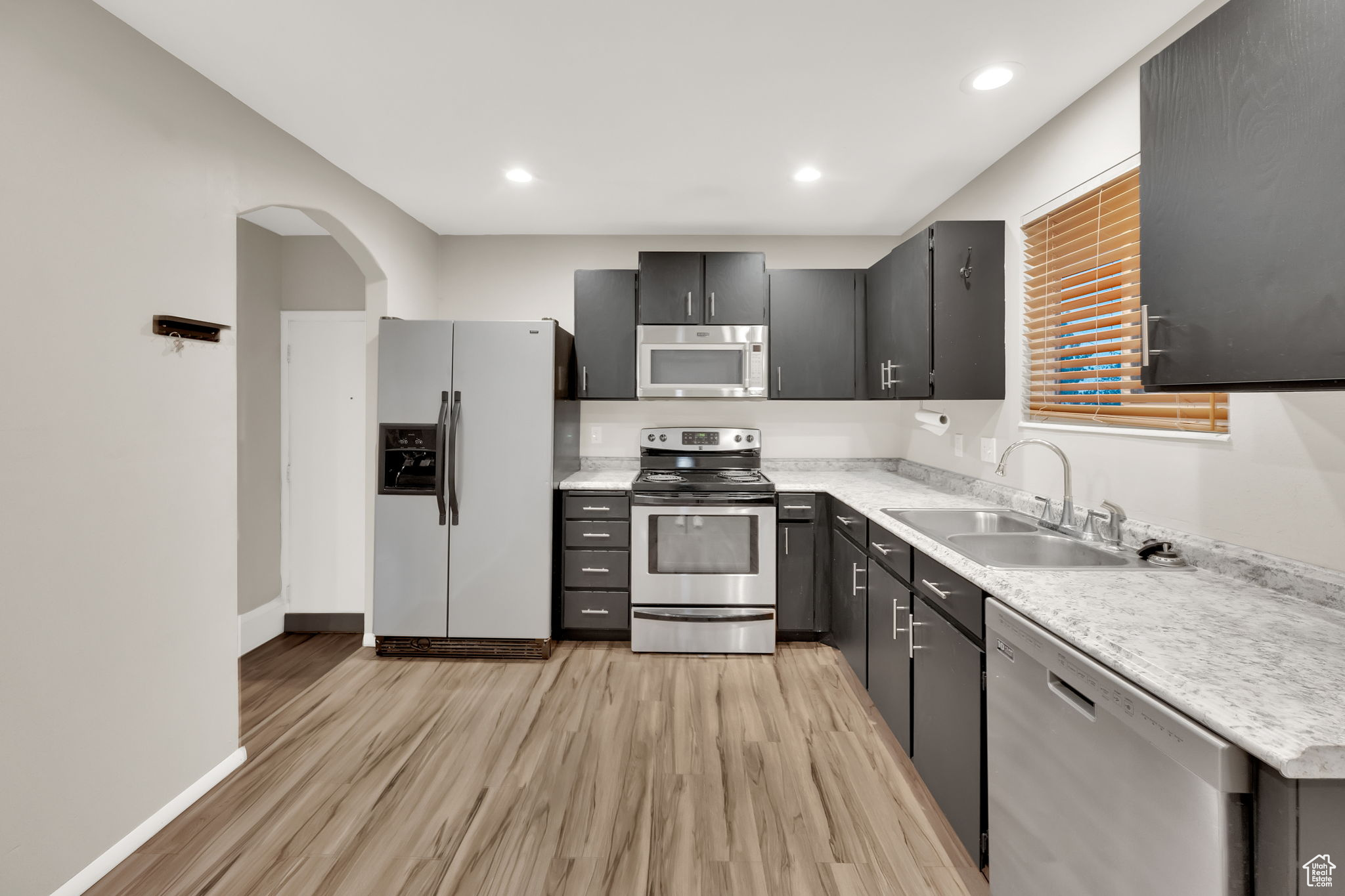 WESTVIEW TERRACE #2 - Residential