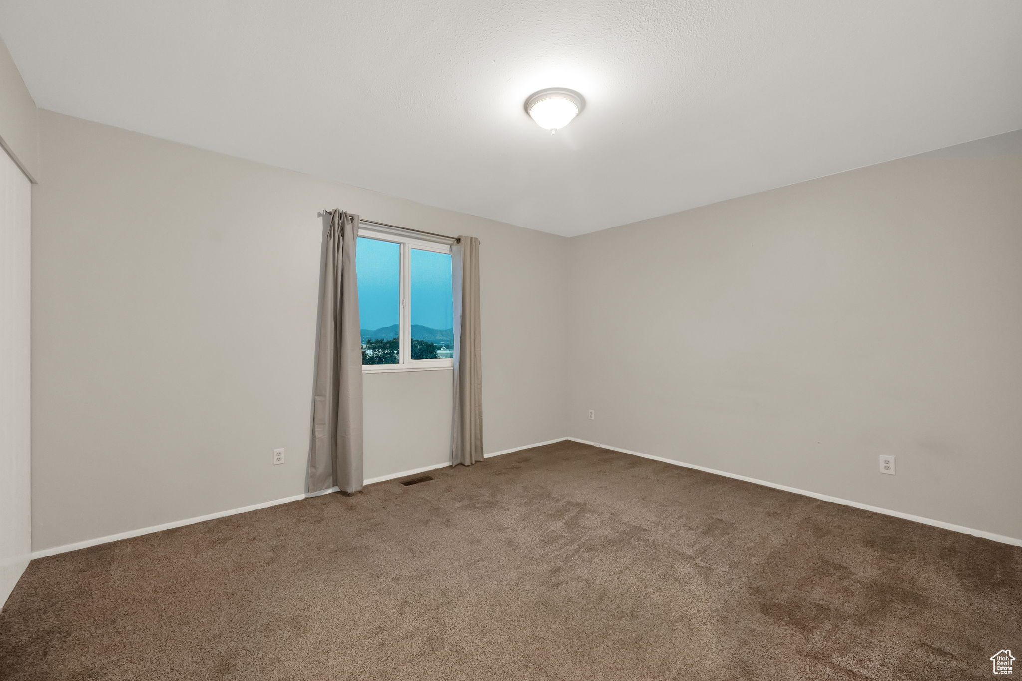 WESTVIEW TERRACE #2 - Residential