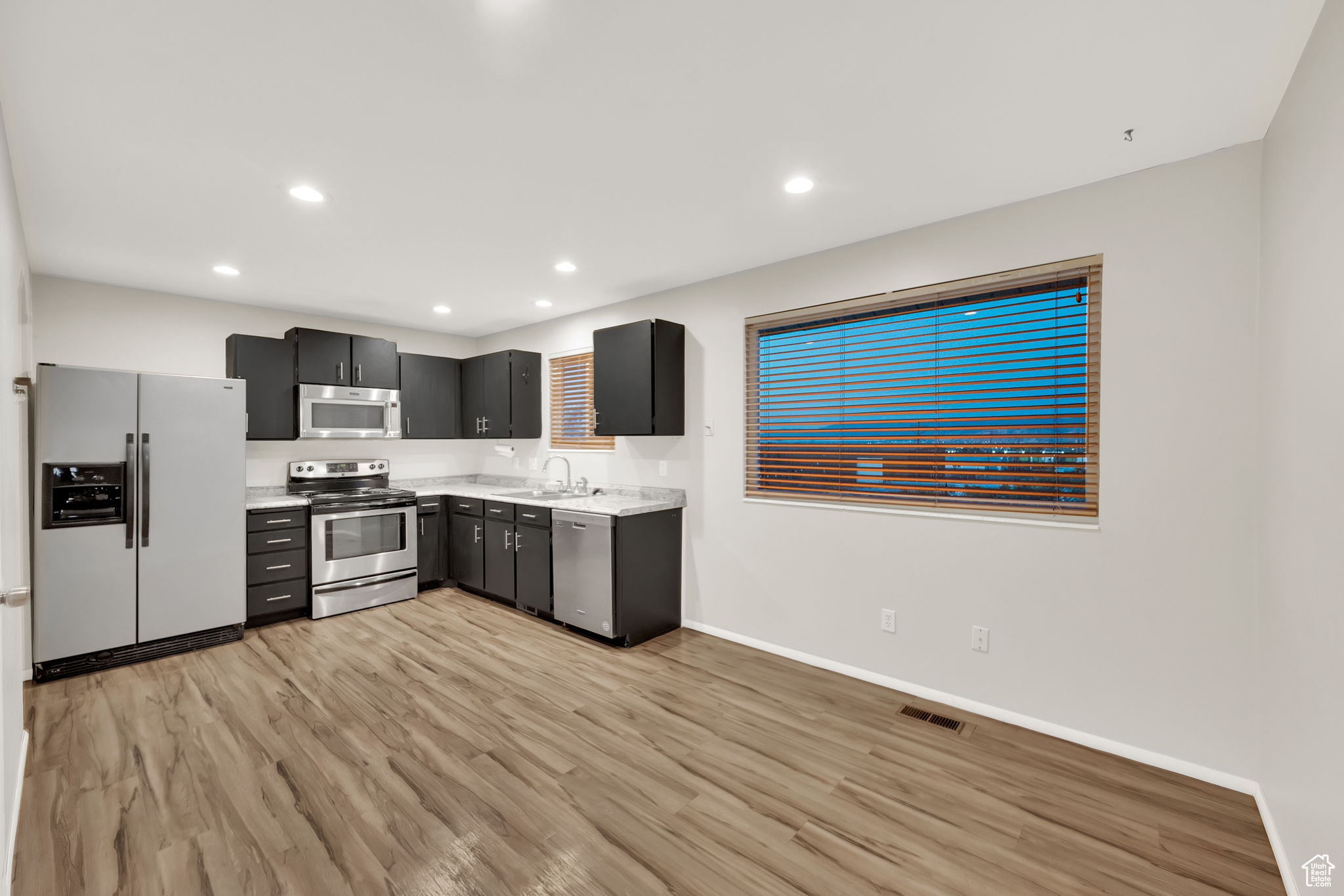 WESTVIEW TERRACE #2 - Residential