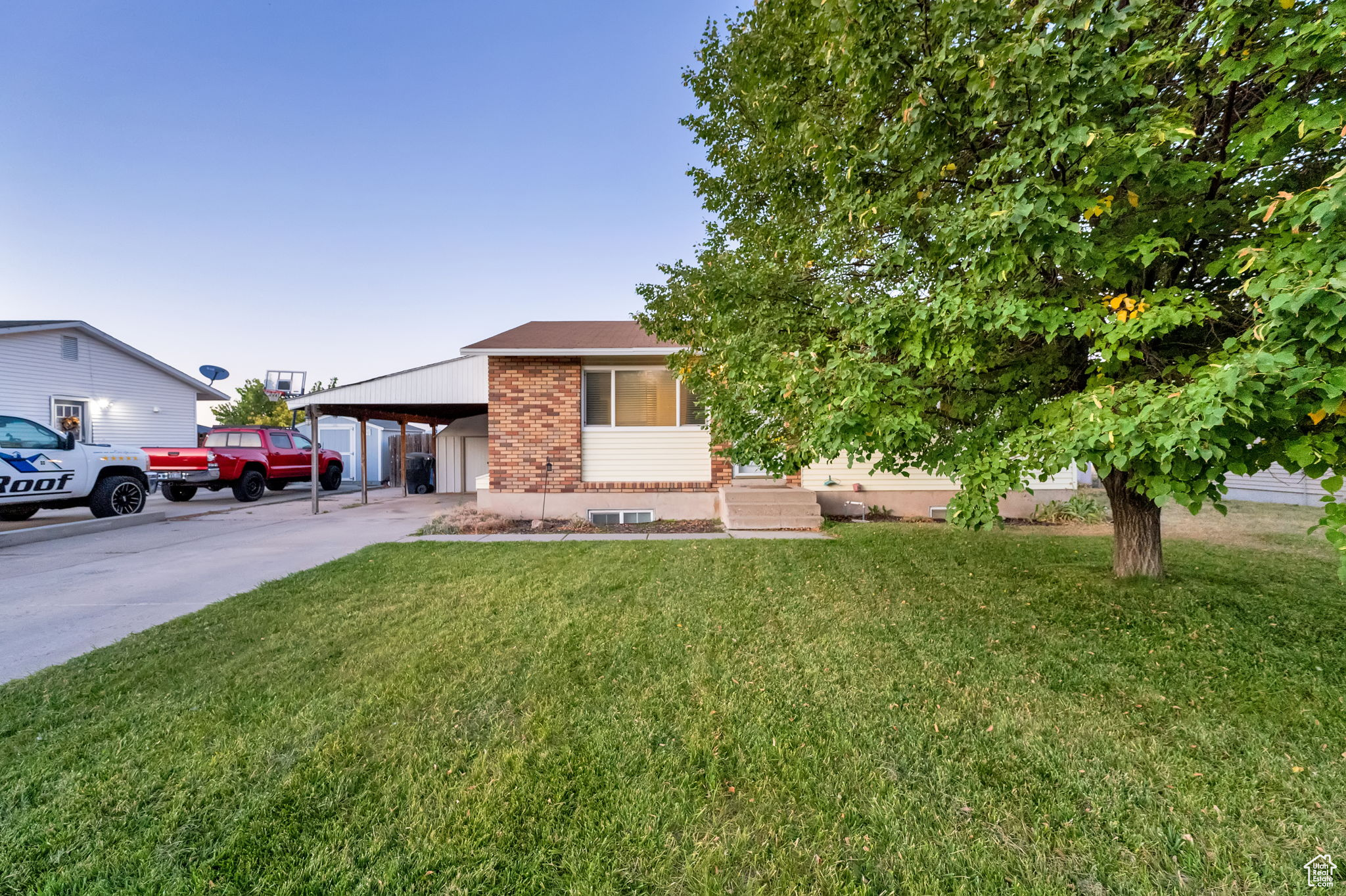 WESTVIEW TERRACE #2 - Residential