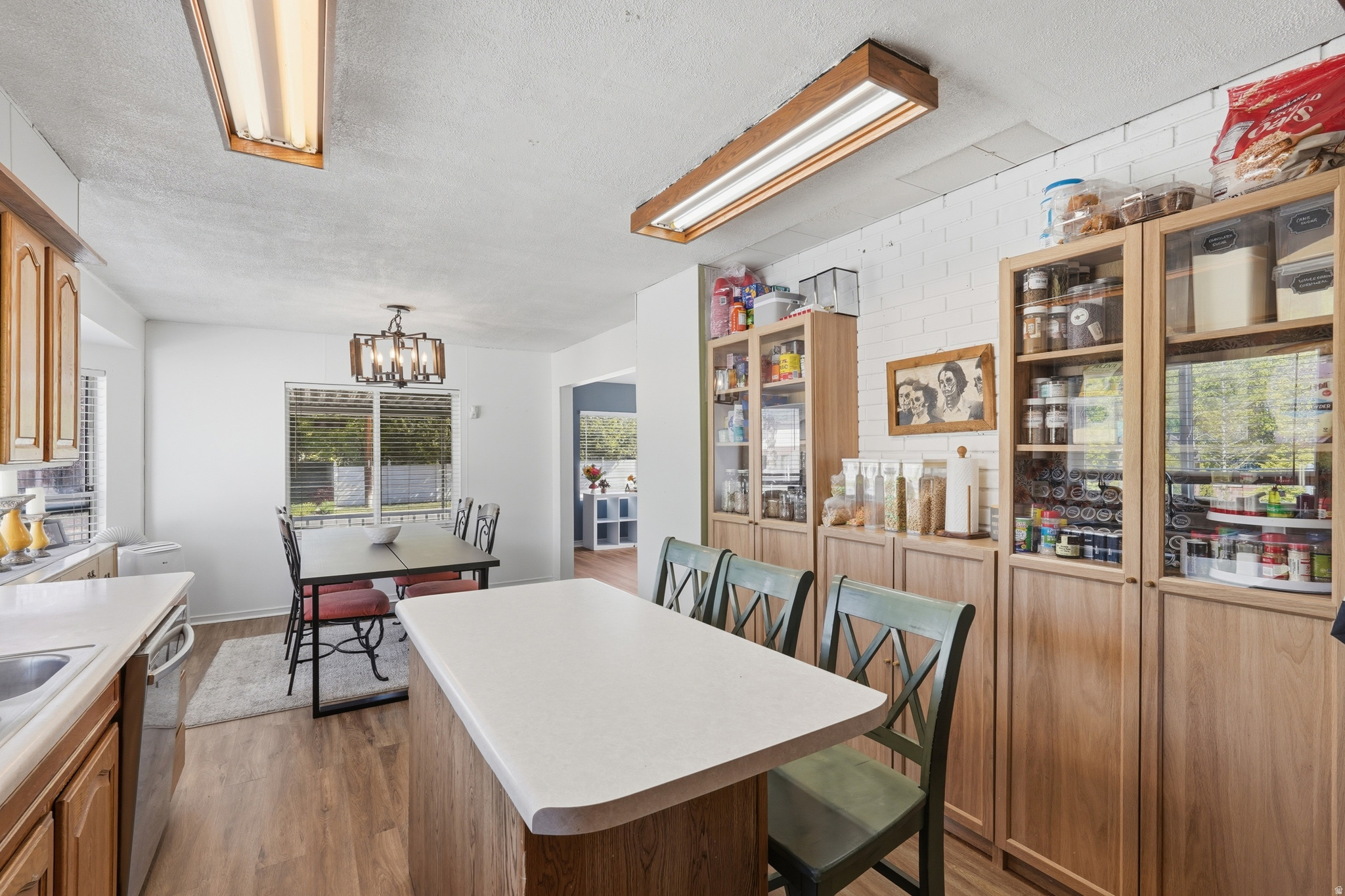 EASTVIEW - Residential