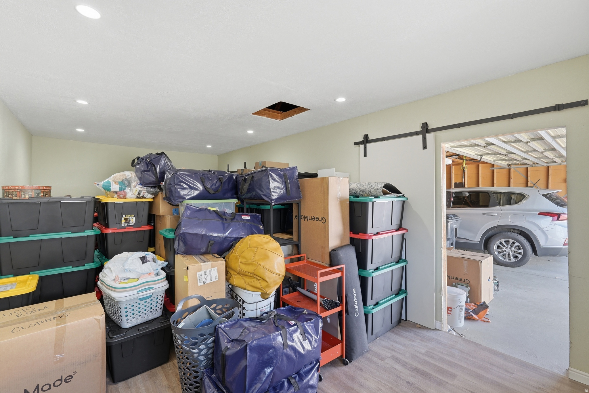 EASTVIEW - Residential