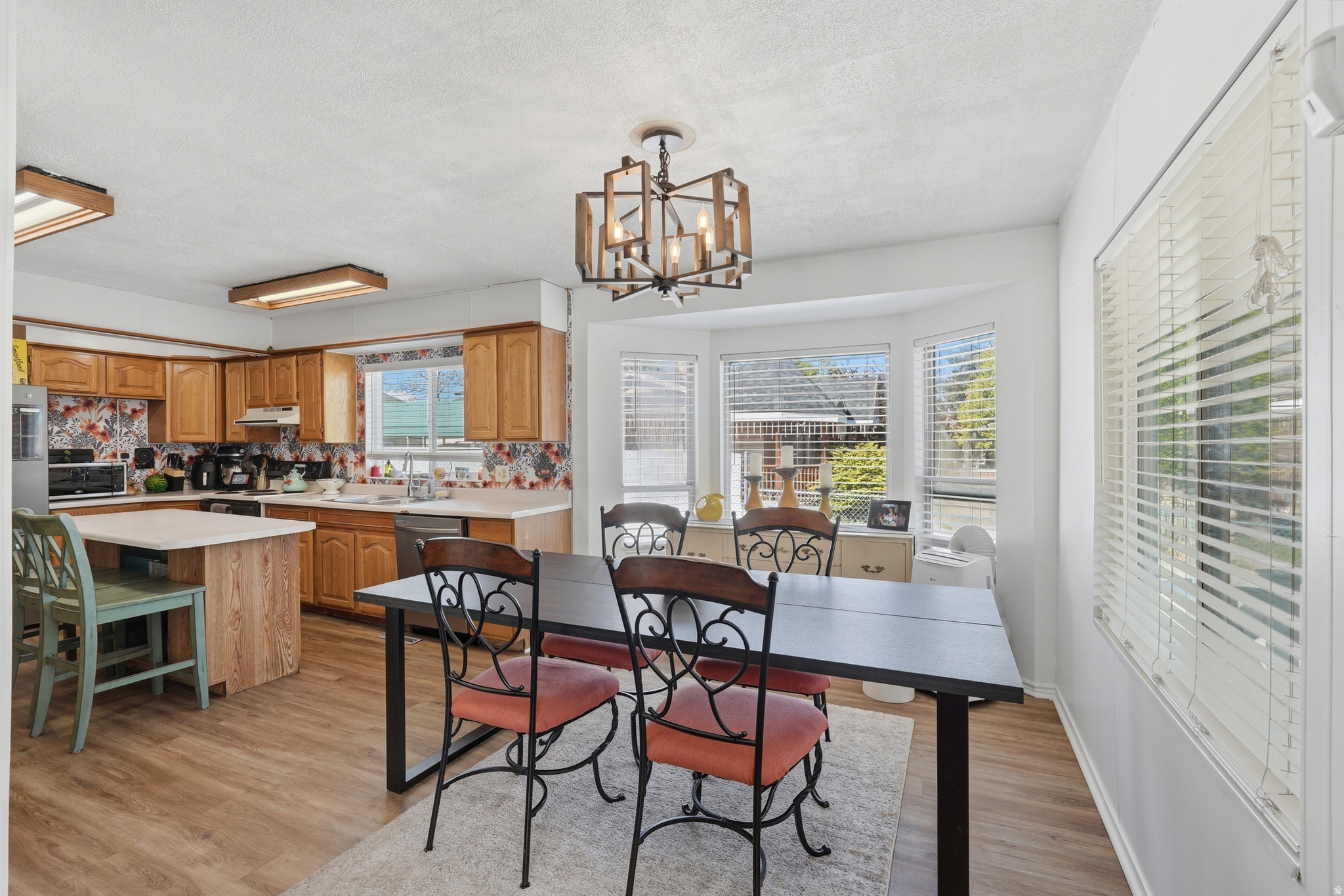 EASTVIEW - Residential