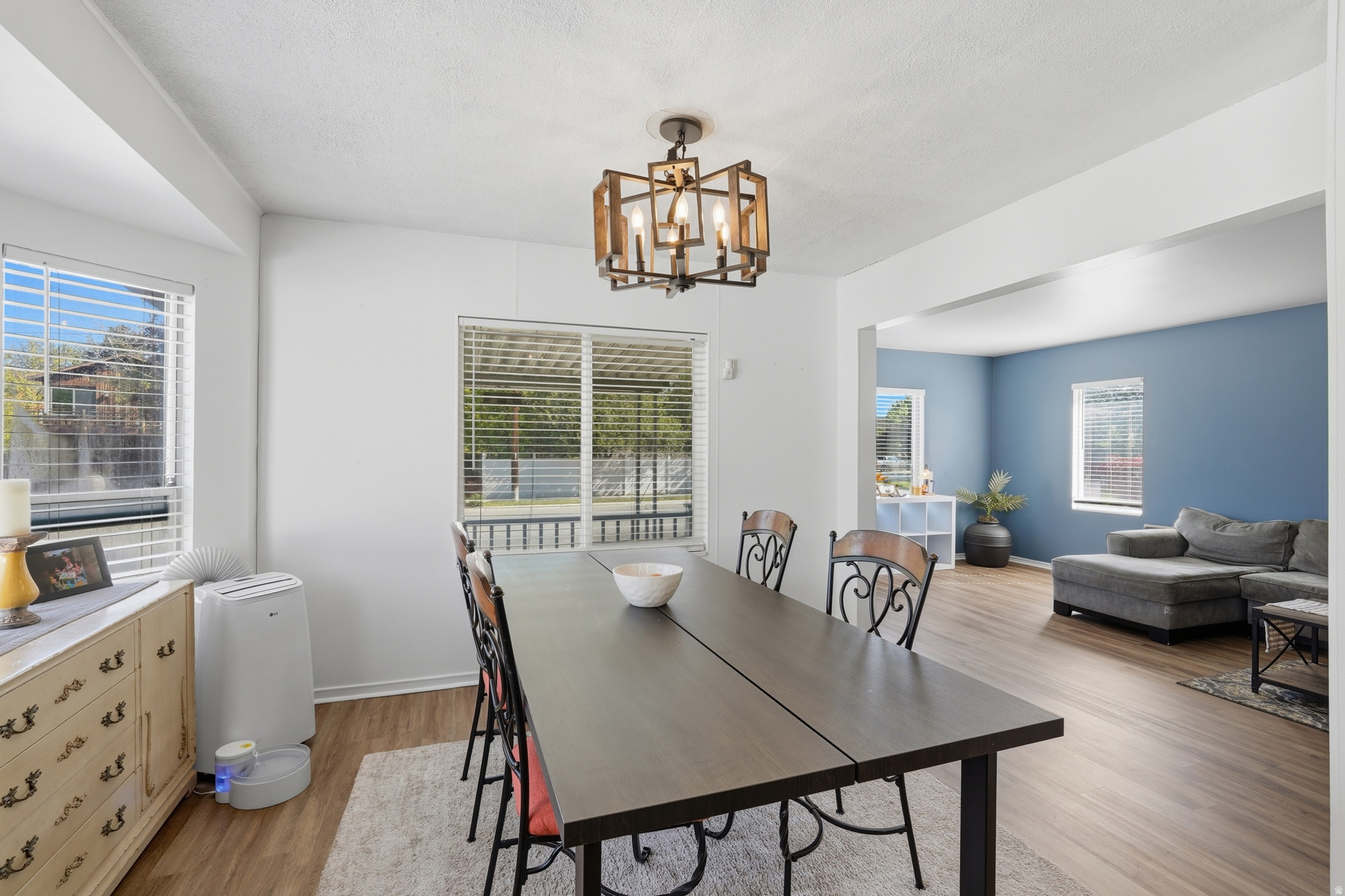 EASTVIEW - Residential