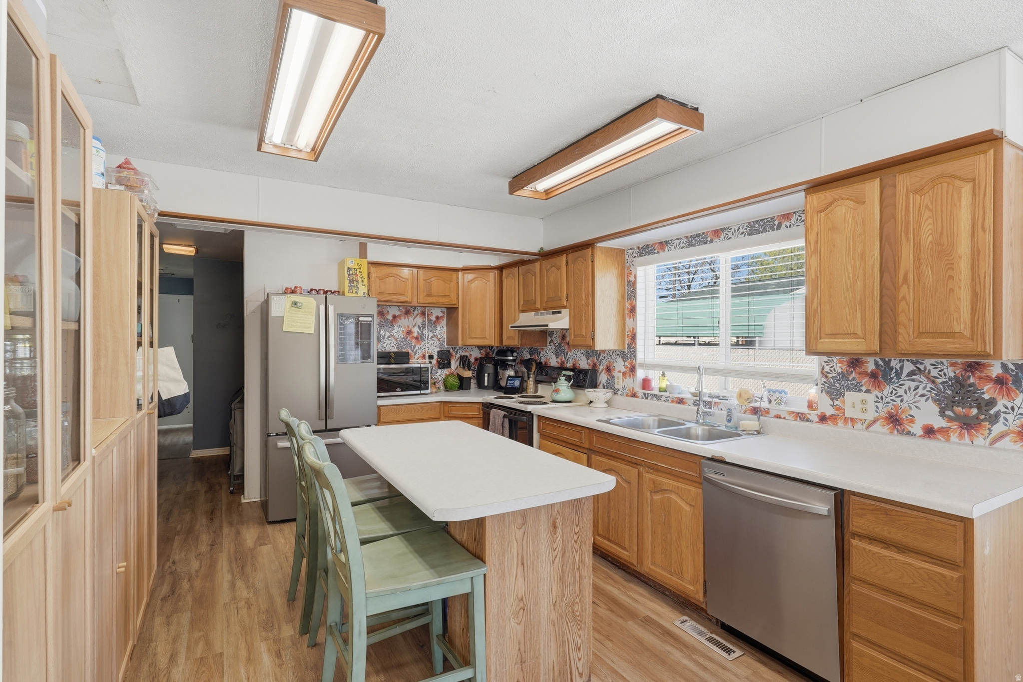 EASTVIEW - Residential