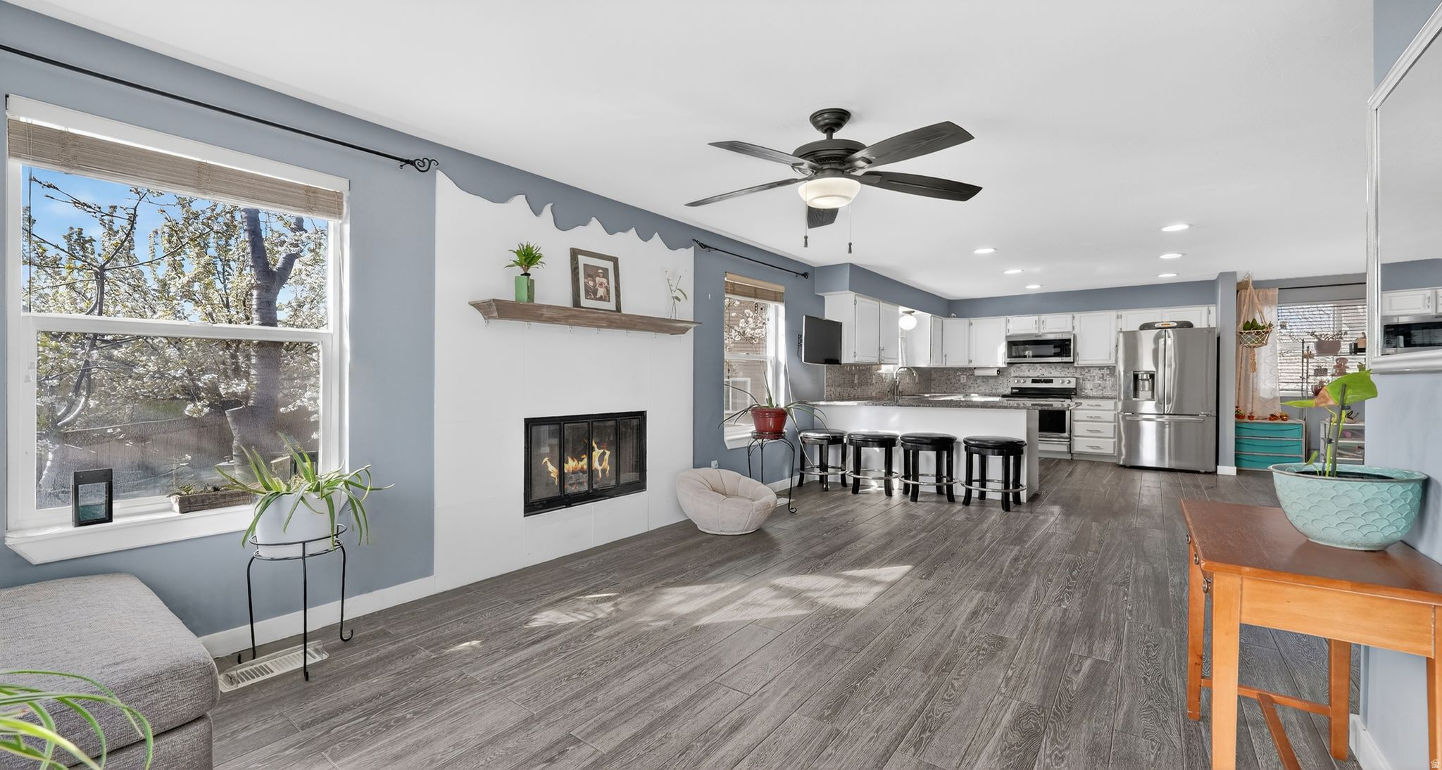 CREEKWOOD - Residential