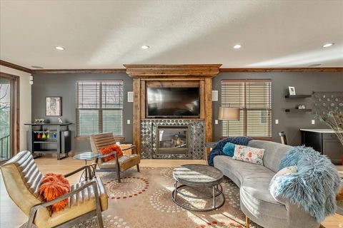 Tiny photo for 1054 E 200 S, Salt Lake City, UT 84102 (MLS # 2133845)