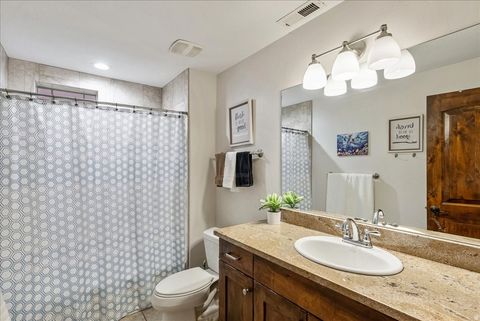 Tiny photo for 1054 E 200 S, Salt Lake City, UT 84102 (MLS # 2133845)