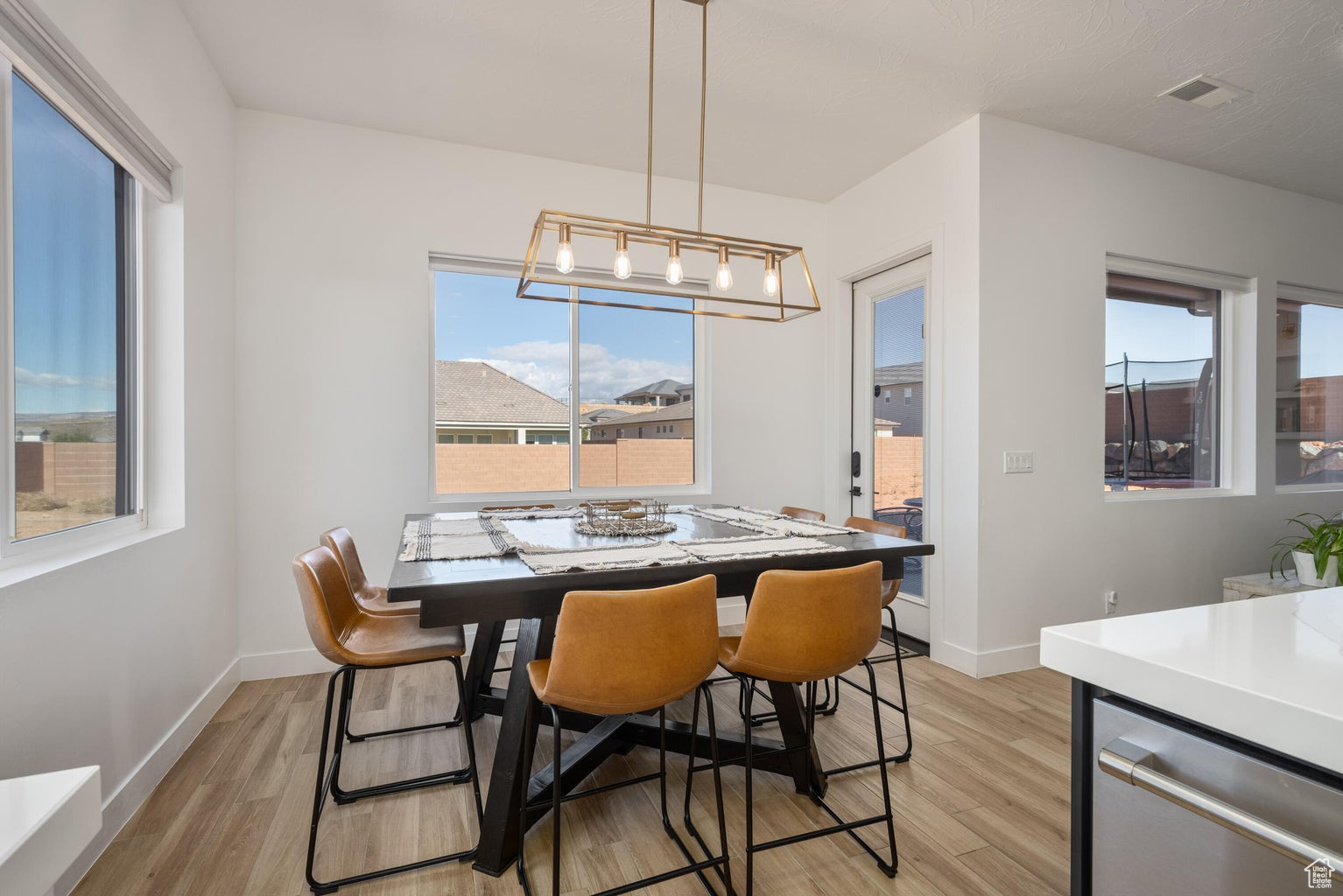 ROADRUNNER RIDGE 5 - Residential