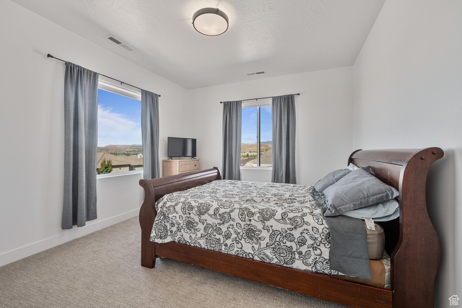 ROADRUNNER RIDGE 5 - Residential
