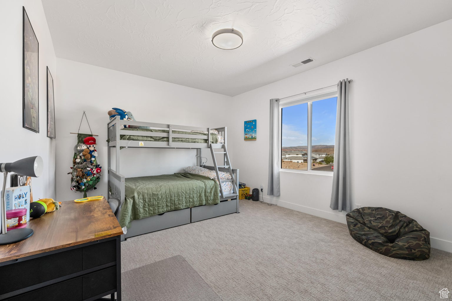 ROADRUNNER RIDGE 5 - Residential