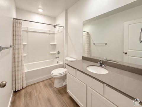Tiny photo for 1049 E MERCHANT RD, Saratoga Springs, UT 84045 (MLS # 2190193)