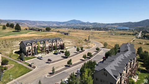 Condo For Sale - 3562 N Fox Run Dr #406<br/> Weber County, Eden, UT 84310