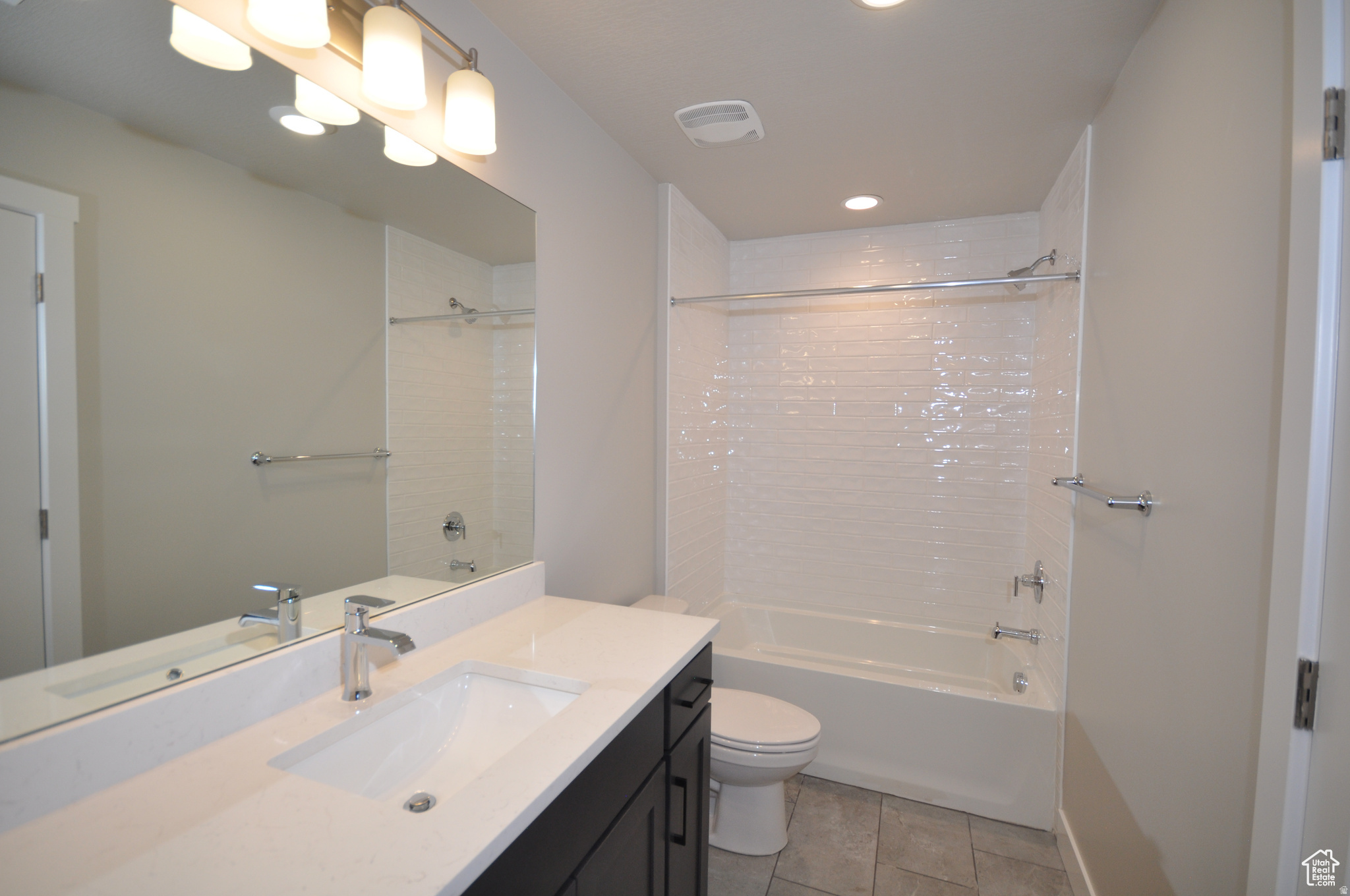 MANN WAY - Residential