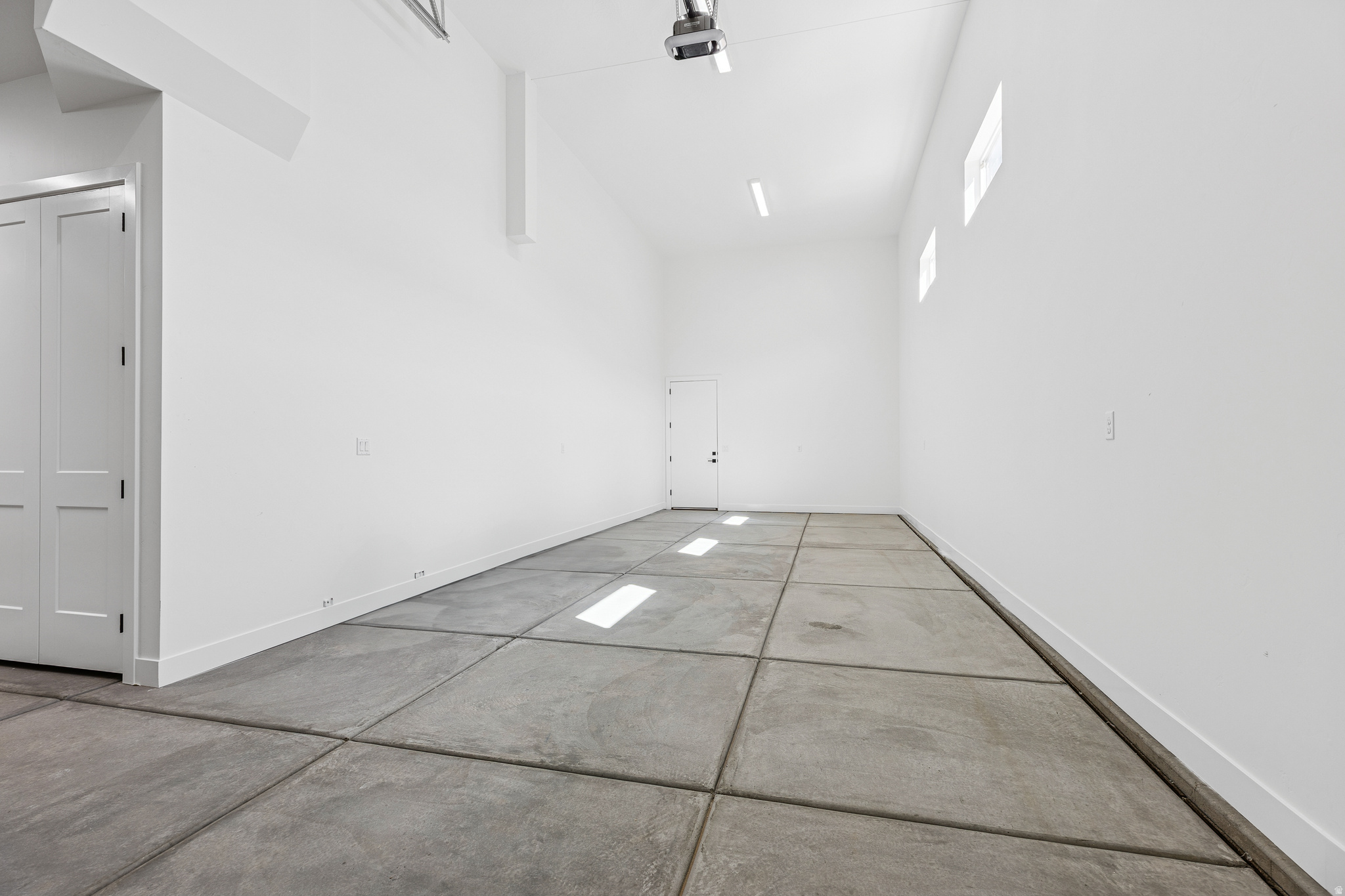 RED SANDS - Residential