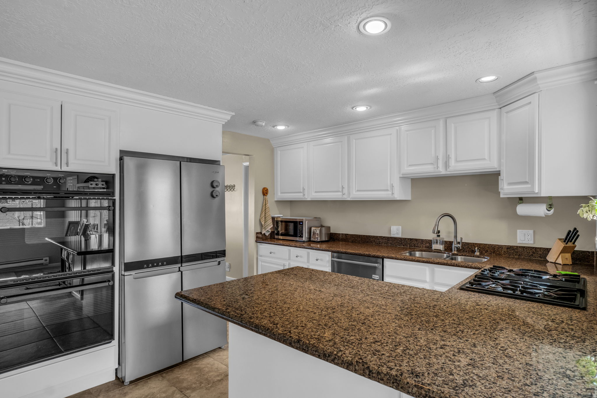 SAGE HILL - Residential