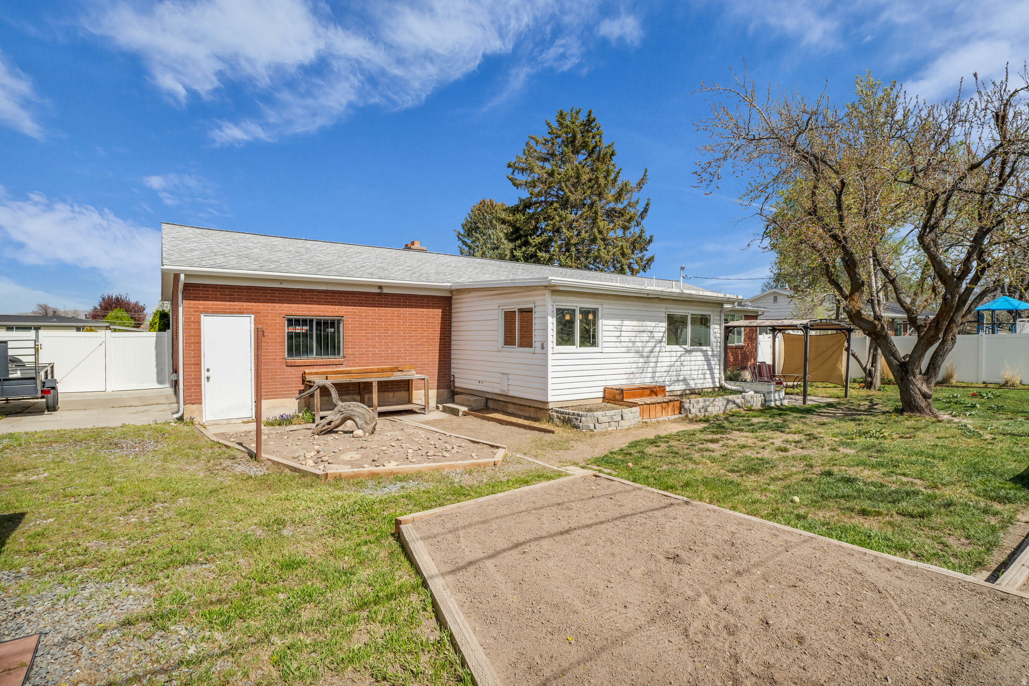 SAGE HILL - Residential