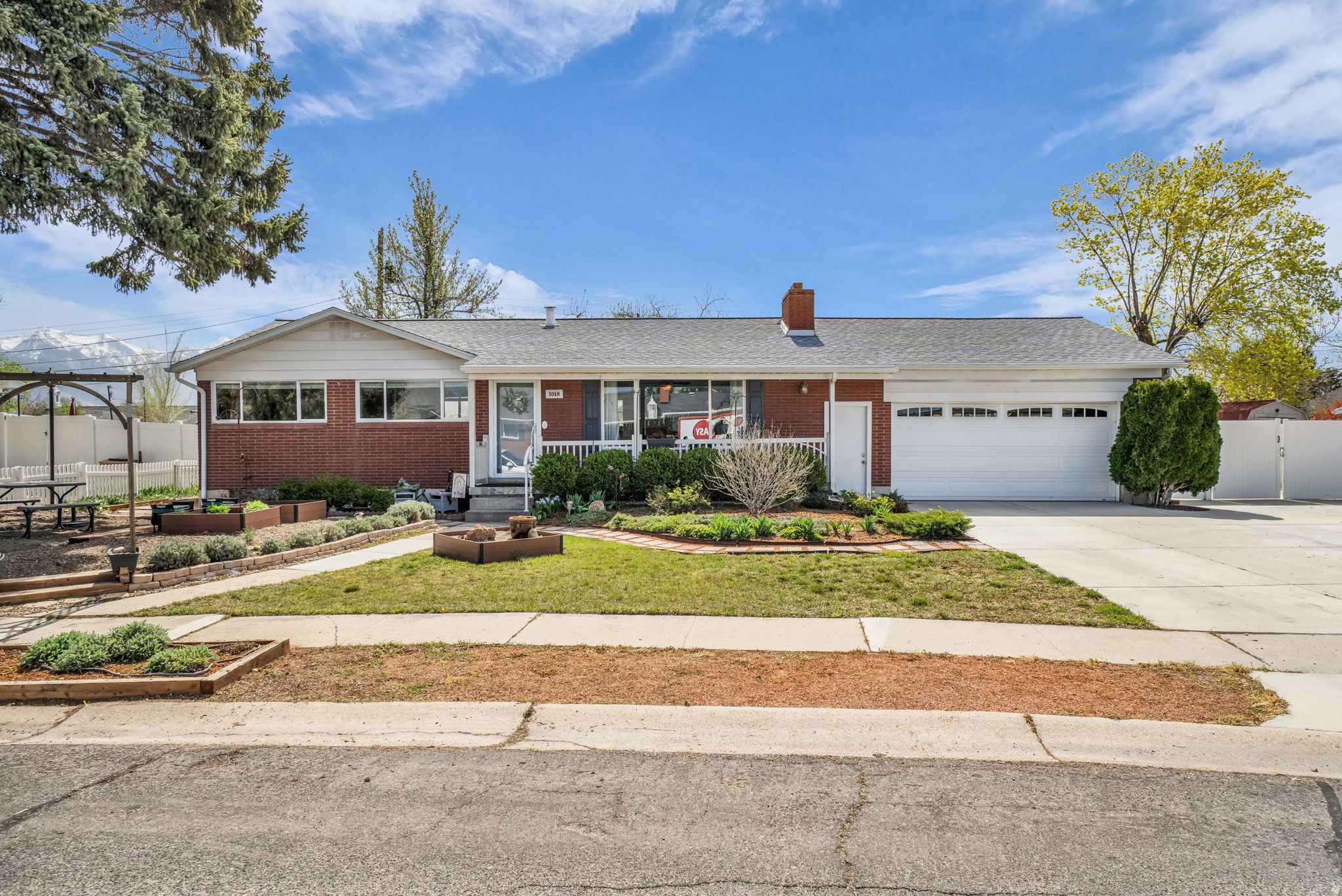 SAGE HILL - Residential