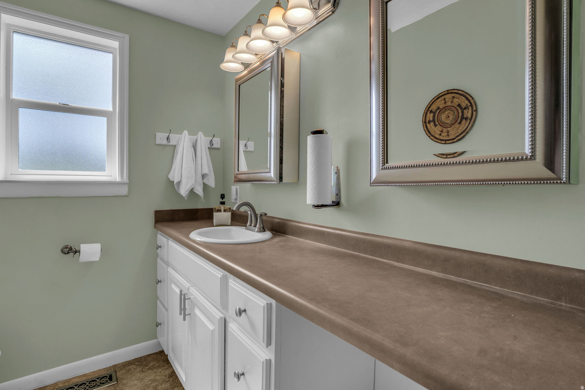 SAGE HILL - Residential