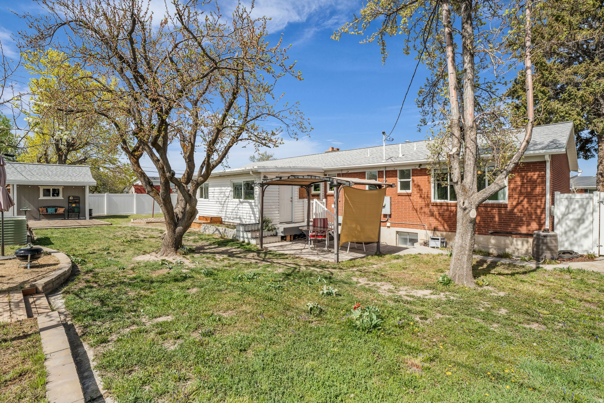 SAGE HILL - Residential