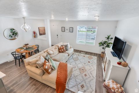 Tiny photo for 574 N WINDING RIVER AVE, Lehi, UT 84048 (MLS # 2108339)