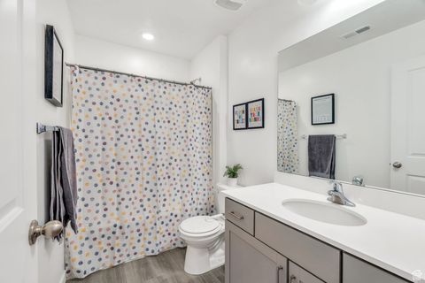 Tiny photo for 574 N WINDING RIVER AVE, Lehi, UT 84048 (MLS # 2108339)