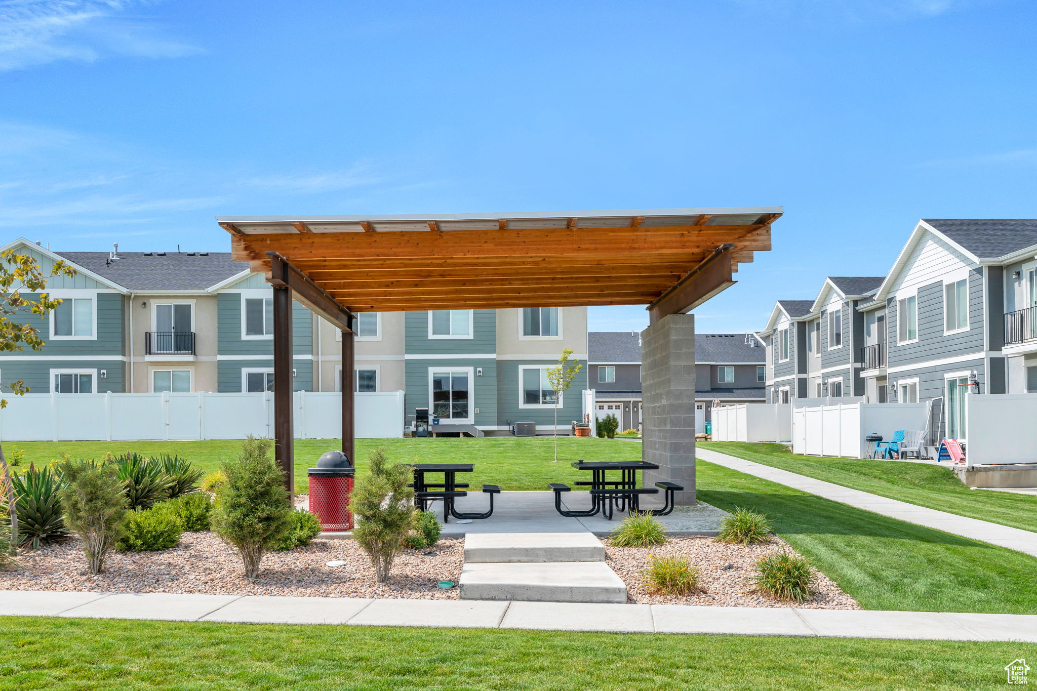 COLD SPRING RANCH - Residential